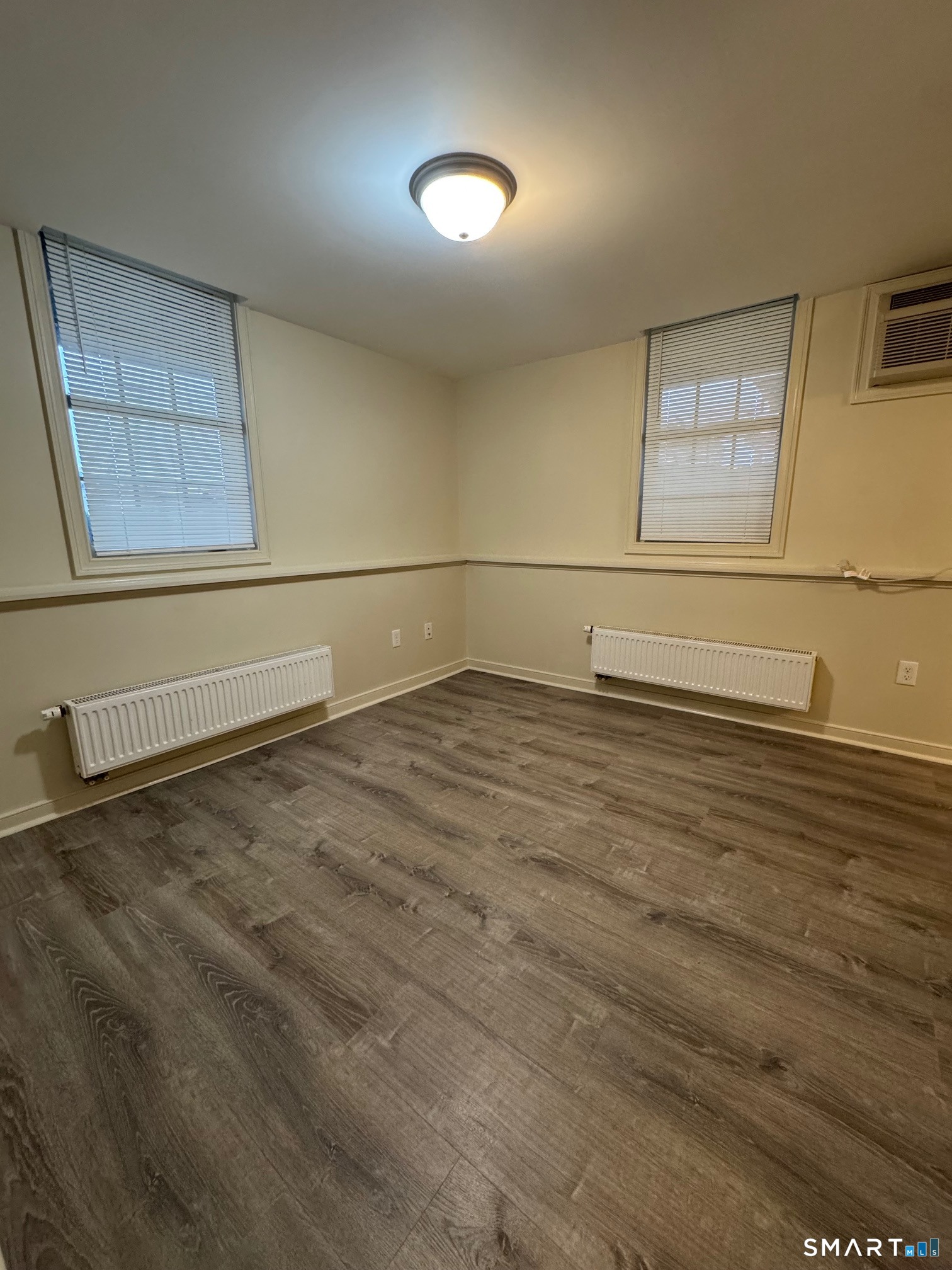 28 Reed, New London, 06320, 2 Bedrooms Bedrooms, 0 ,1 BathroomBathrooms,Residential Rental,For Sale,Reed,0,24171835