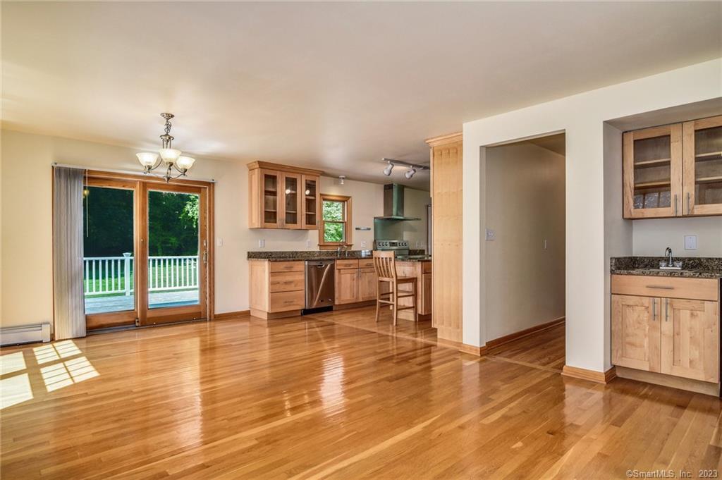 10 Fernwood, Westport, 06880, 5 Bedrooms Bedrooms, 0 ,3 BathroomsBathrooms,Residential Rental,For Sale,Fernwood,0,24171869
