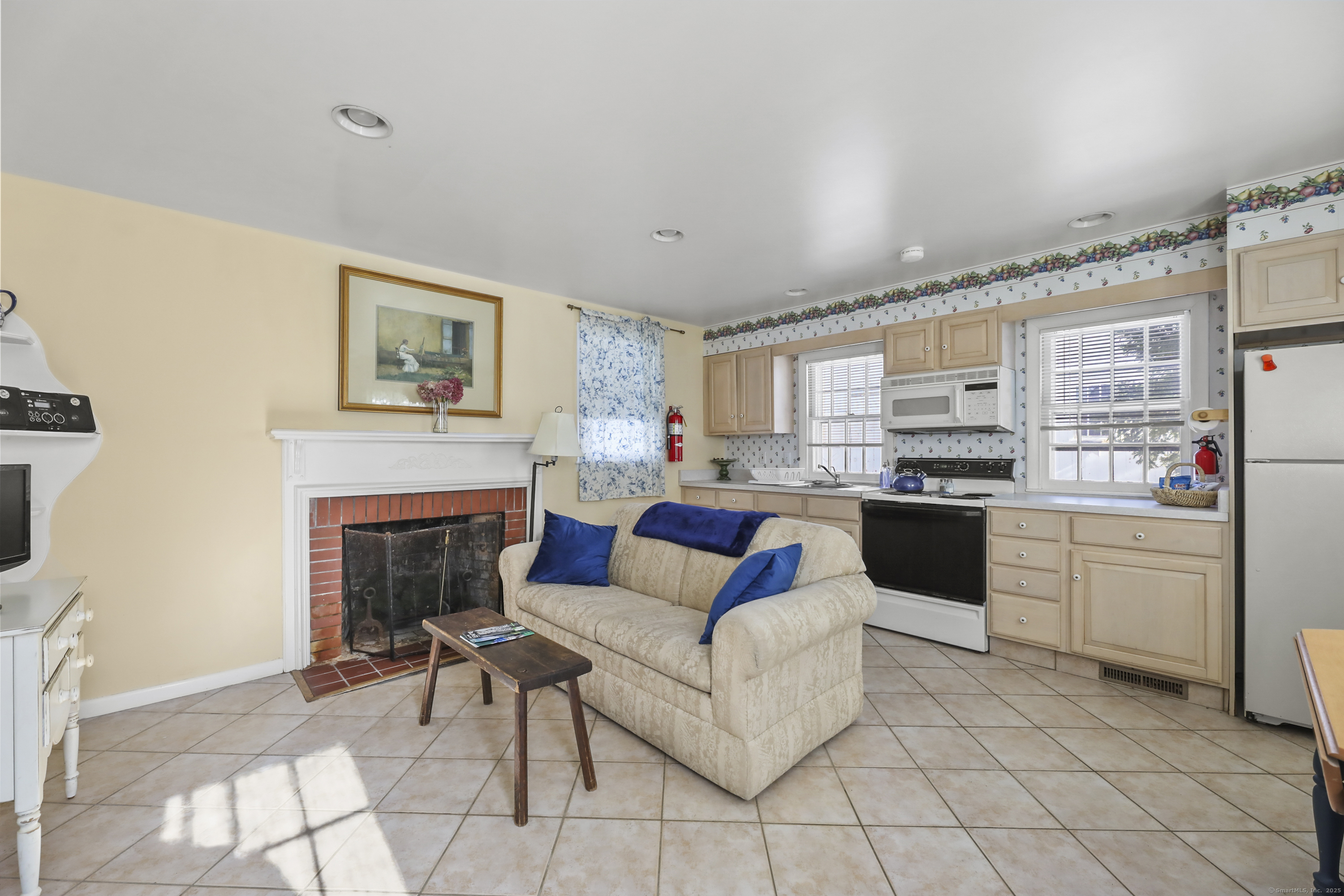 802 State, Richmond, 01254, 7 Bedrooms Bedrooms, 0 ,7 BathroomsBathrooms,Single Family For Sale,For Sale,State,0,24171893
