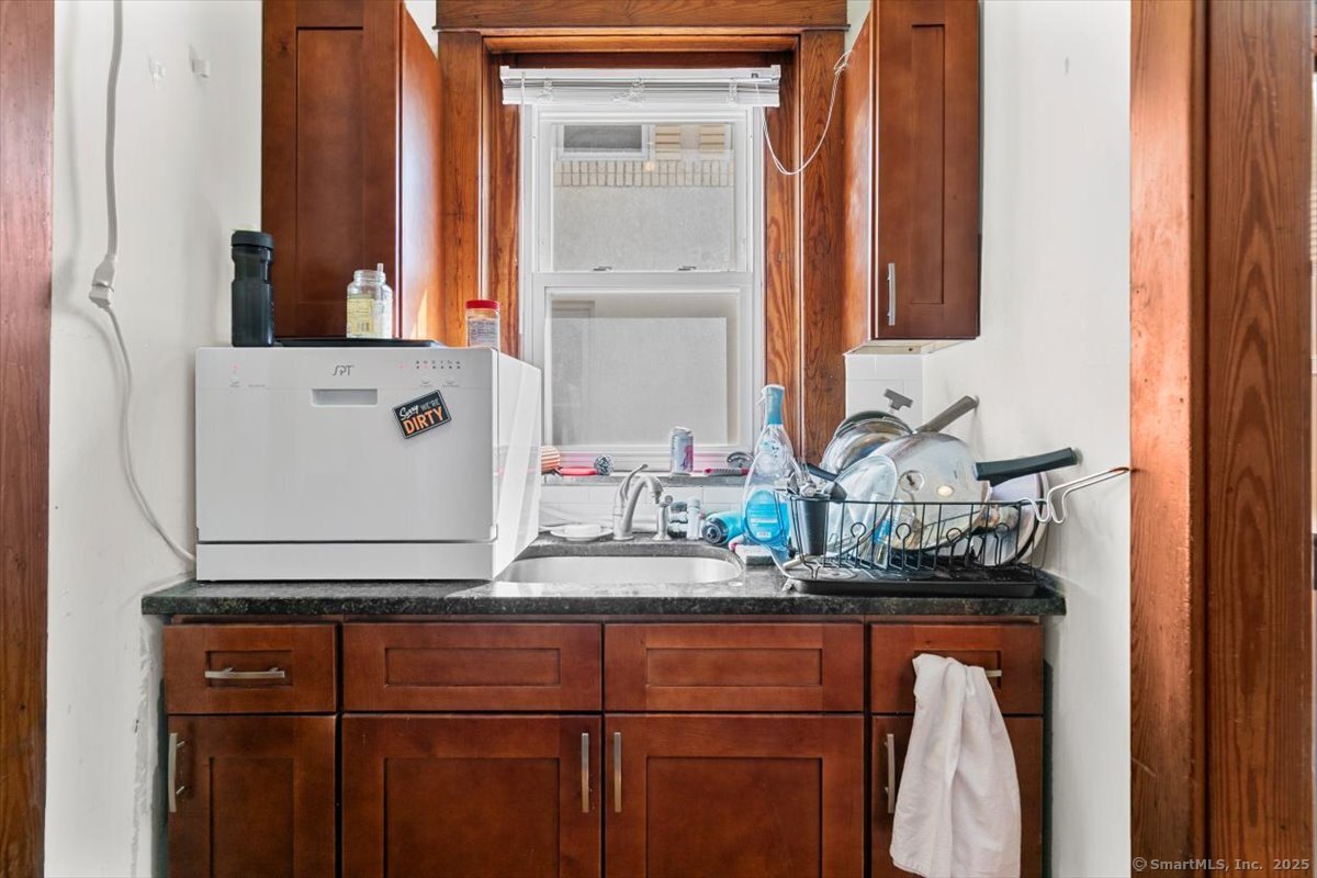 506-508 Orange, New Haven, 06511, 3 Bedrooms Bedrooms, 0 ,1 BathroomBathrooms,Residential Rental,For Sale,Orange,0,24171855