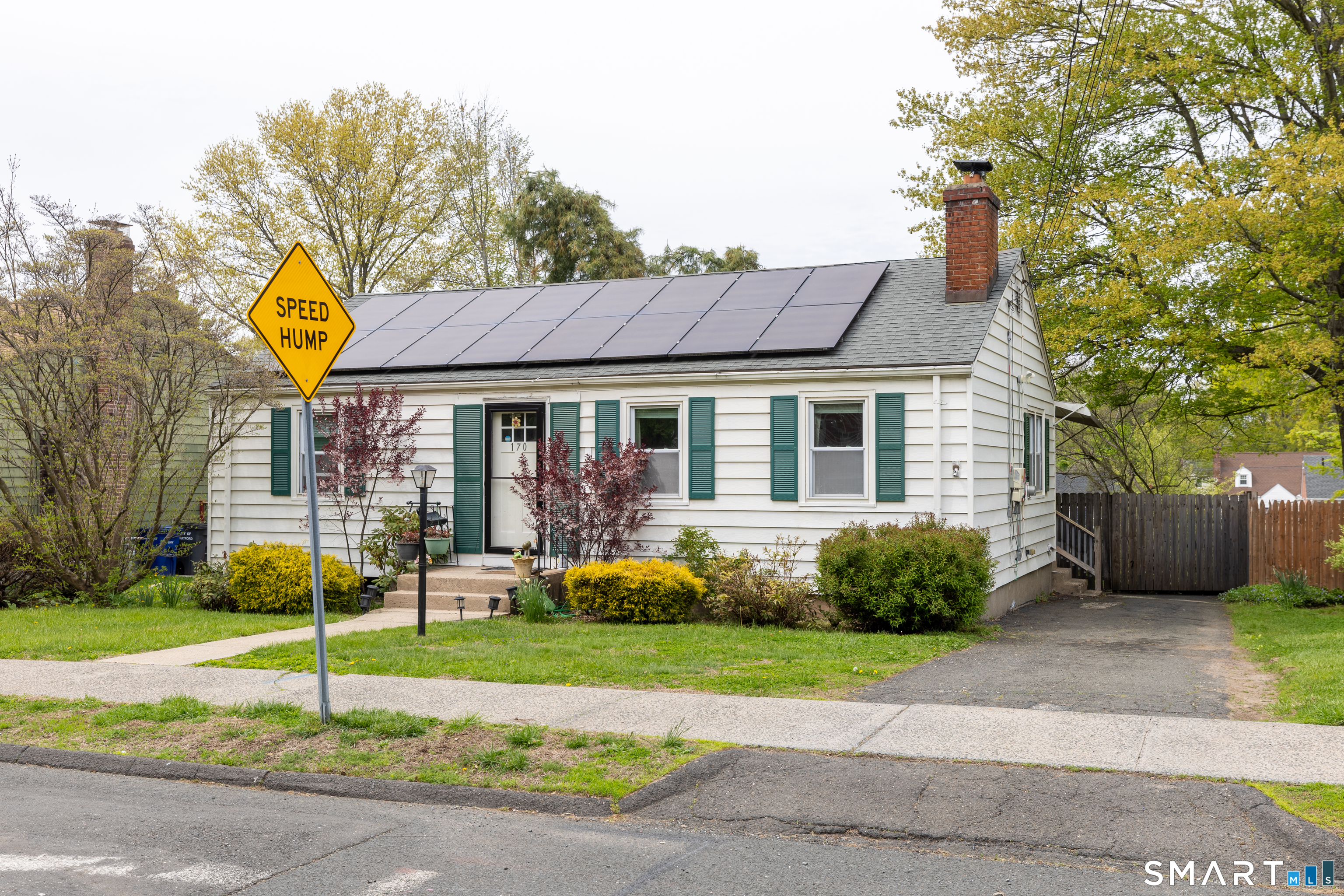 170 Amherst, Hartford, 06106, 3 Bedrooms Bedrooms, 0 ,2 BathroomsBathrooms,Single Family For Sale,For Sale,Amherst,0,24171845