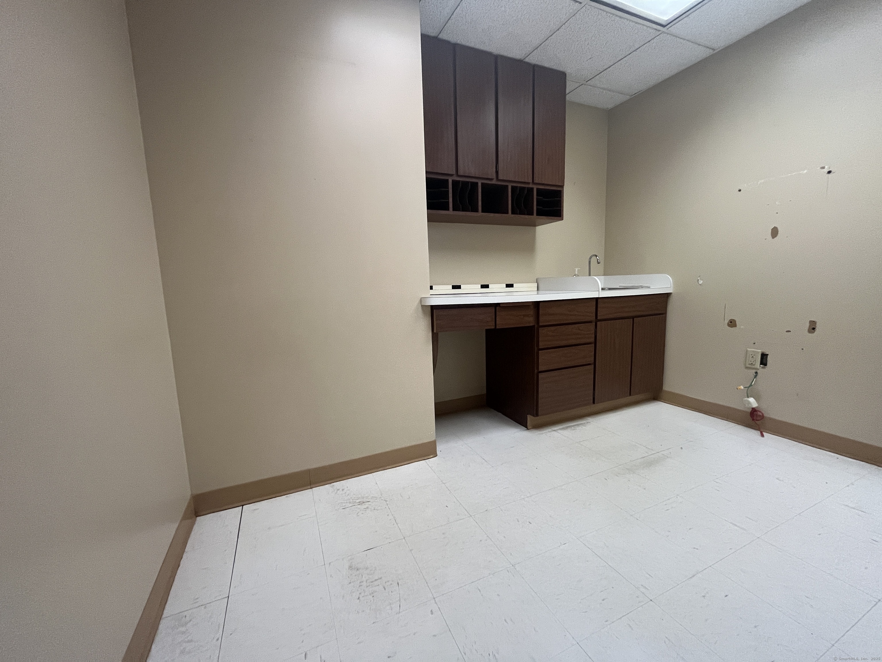 100 Retreat, Hartford, 06106, 0 , 0 ,1 BathroomBathrooms,Commercial For Sale,For Sale,Retreat,0,24171976