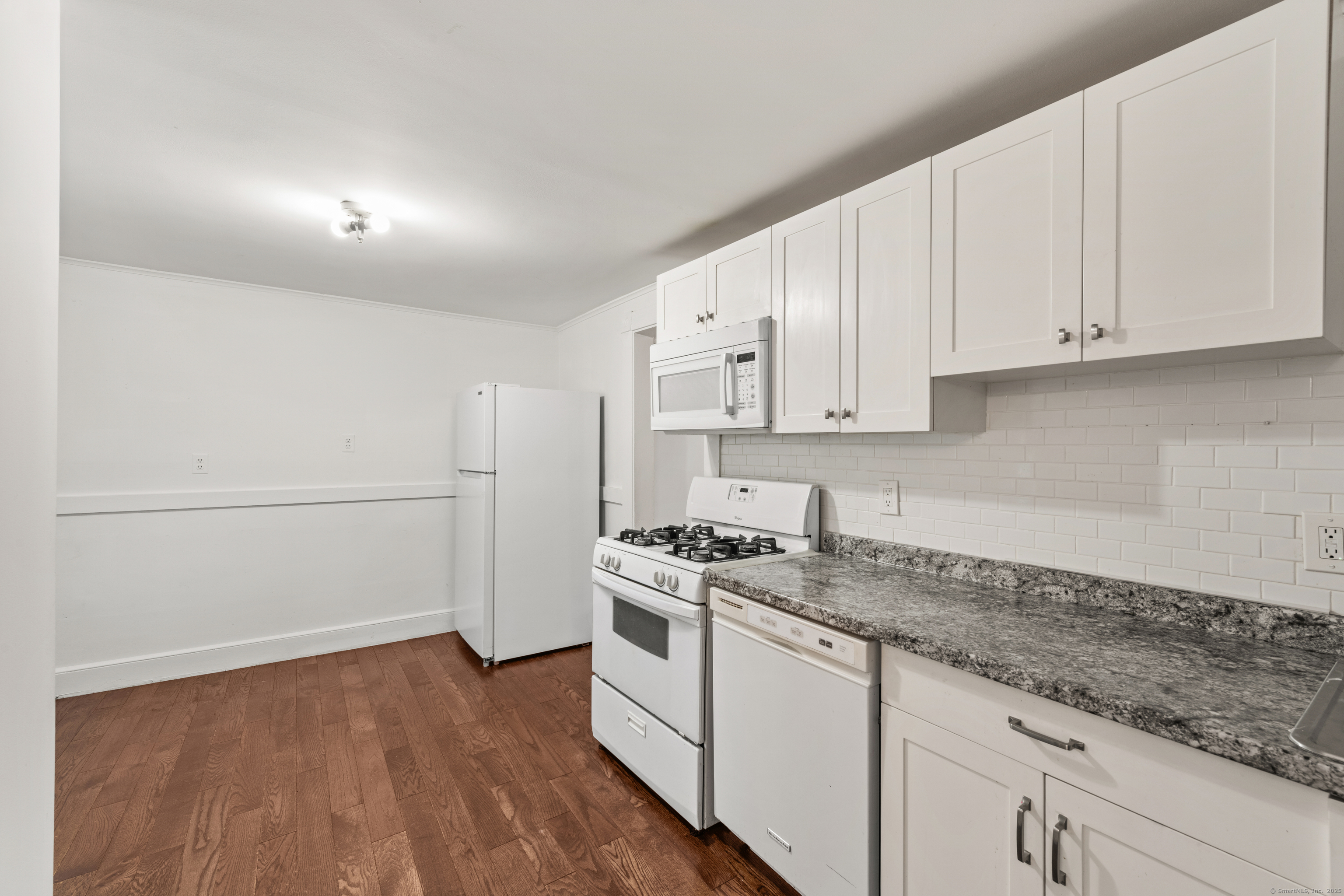 314 Suburban, Fairfield, 06825, 3 Bedrooms Bedrooms, 0 ,1 BathroomBathrooms,Residential Rental,For Sale,Suburban,0,24171965