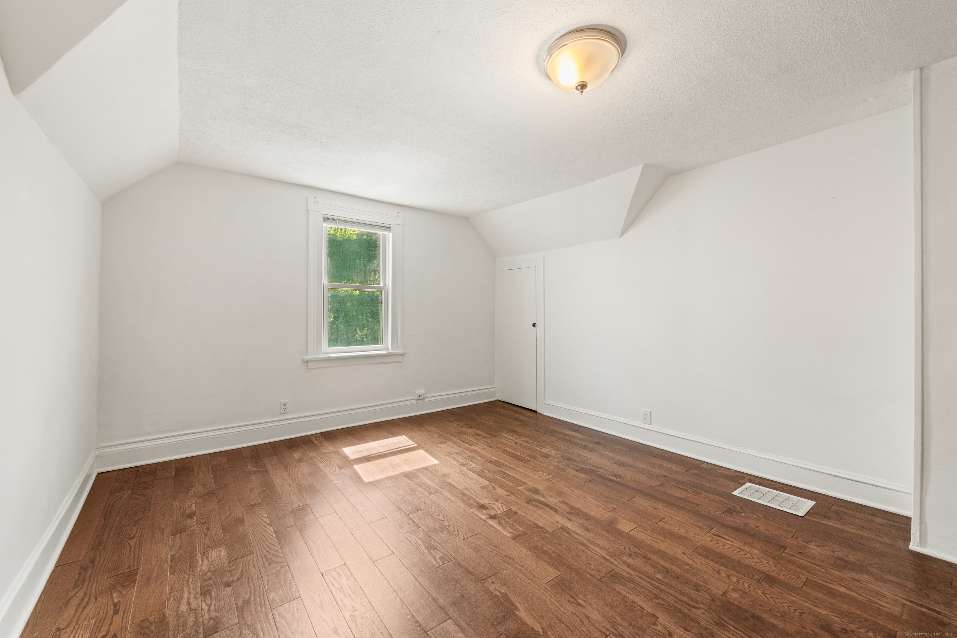 314 Suburban, Fairfield, 06825, 3 Bedrooms Bedrooms, 0 ,1 BathroomBathrooms,Residential Rental,For Sale,Suburban,0,24171965