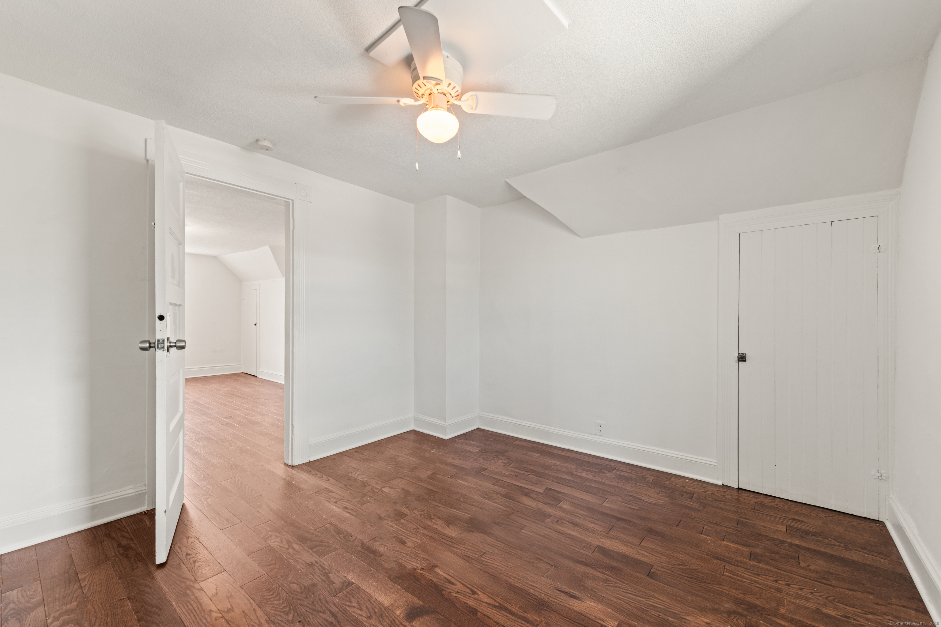 314 Suburban, Fairfield, 06825, 3 Bedrooms Bedrooms, 0 ,1 BathroomBathrooms,Residential Rental,For Sale,Suburban,0,24171965