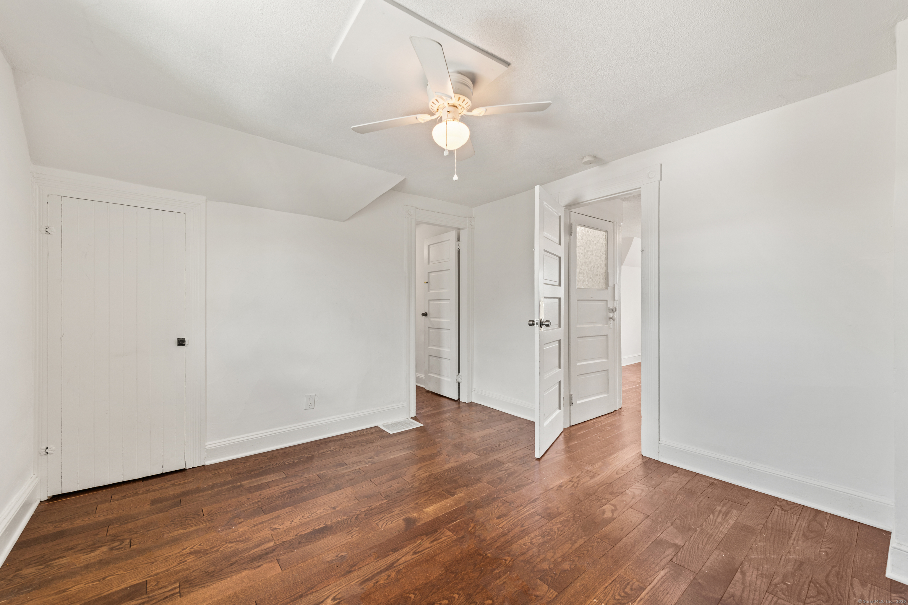 314 Suburban, Fairfield, 06825, 3 Bedrooms Bedrooms, 0 ,1 BathroomBathrooms,Residential Rental,For Sale,Suburban,0,24171965