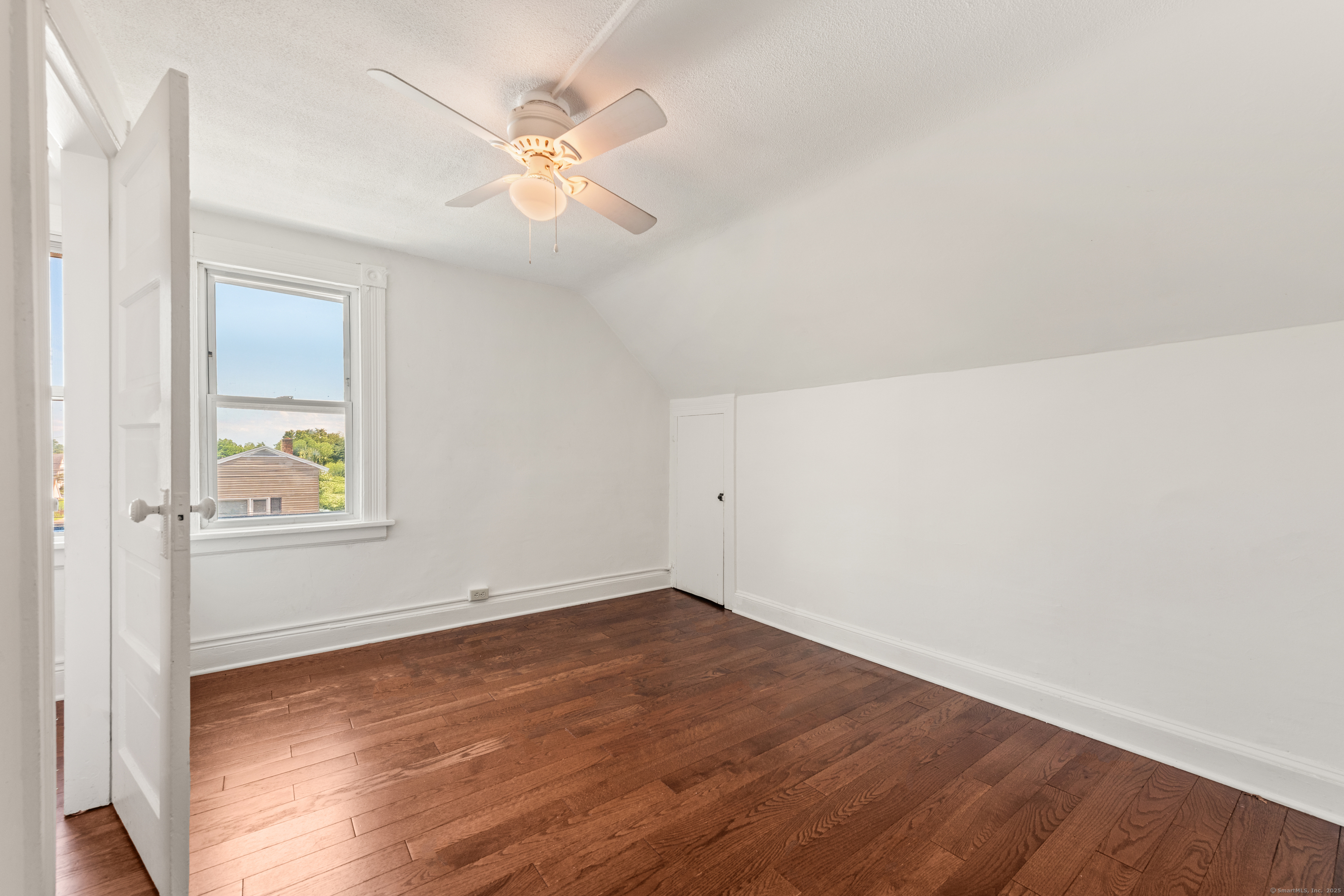 314 Suburban, Fairfield, 06825, 3 Bedrooms Bedrooms, 0 ,1 BathroomBathrooms,Residential Rental,For Sale,Suburban,0,24171965