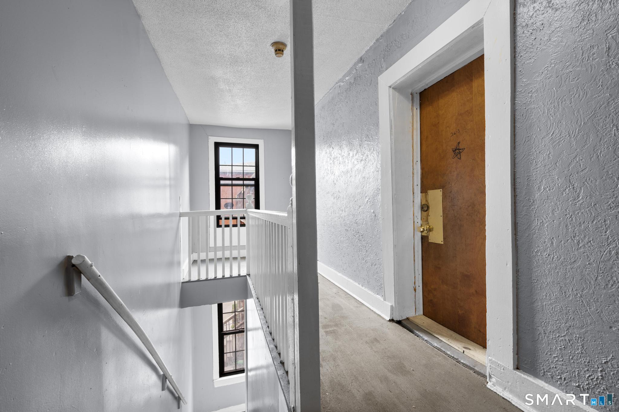 26-28 Lawrence, Hartford, 06106, 2 Bedrooms Bedrooms, 0 ,1 BathroomBathrooms,Residential Rental,For Sale,Lawrence,0,24171107