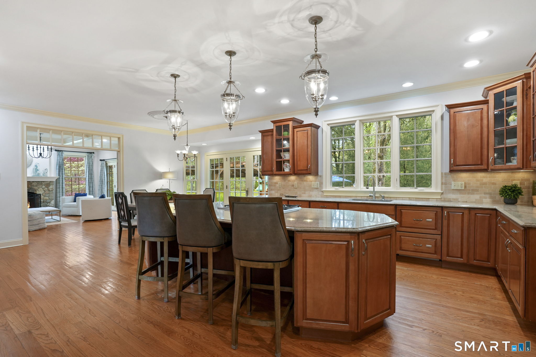 46 Sherwood, Easton, 06612, 6 Bedrooms Bedrooms, 0 ,4 BathroomsBathrooms,Single Family For Sale,For Sale,Sherwood,0,24171525