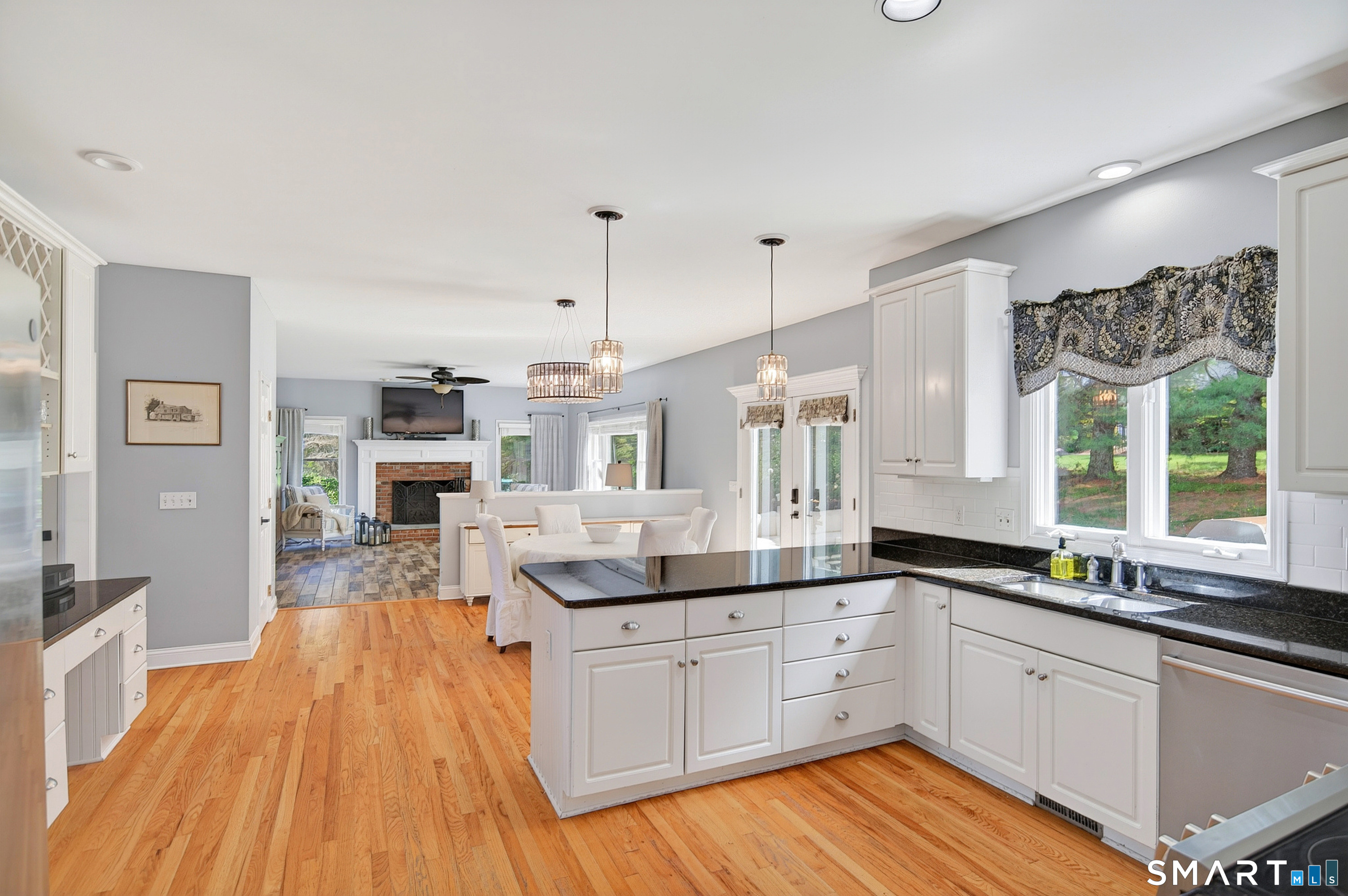 10 Yogananda, Newtown, 06482, 5 Bedrooms Bedrooms, 0 ,3 BathroomsBathrooms,Single Family For Sale,For Sale,Yogananda,0,24167203