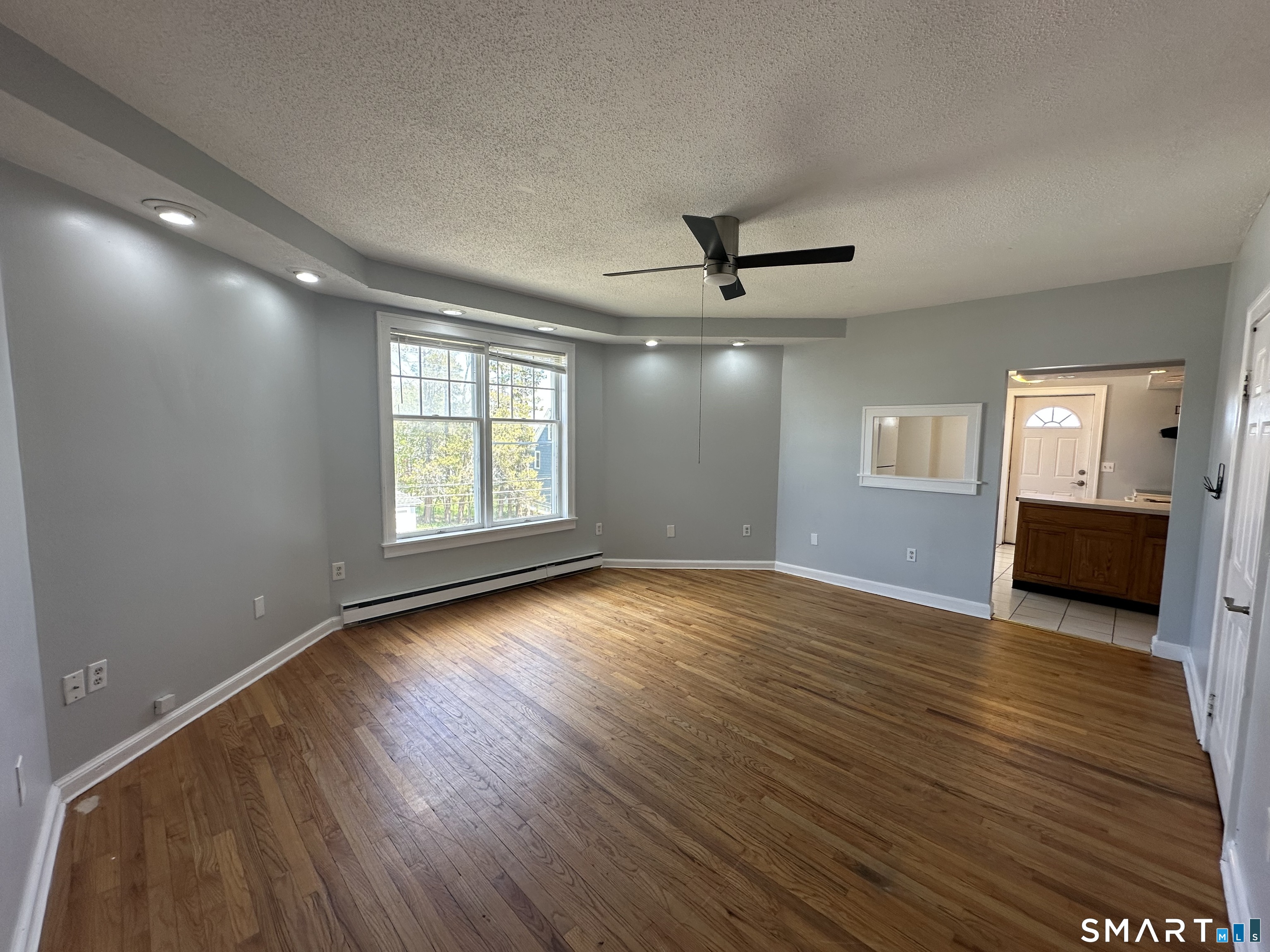 196 Ocean, New London, 06320, 3 Bedrooms Bedrooms, 0 ,2 BathroomsBathrooms,Residential Rental,For Sale,Ocean,0,24171878
