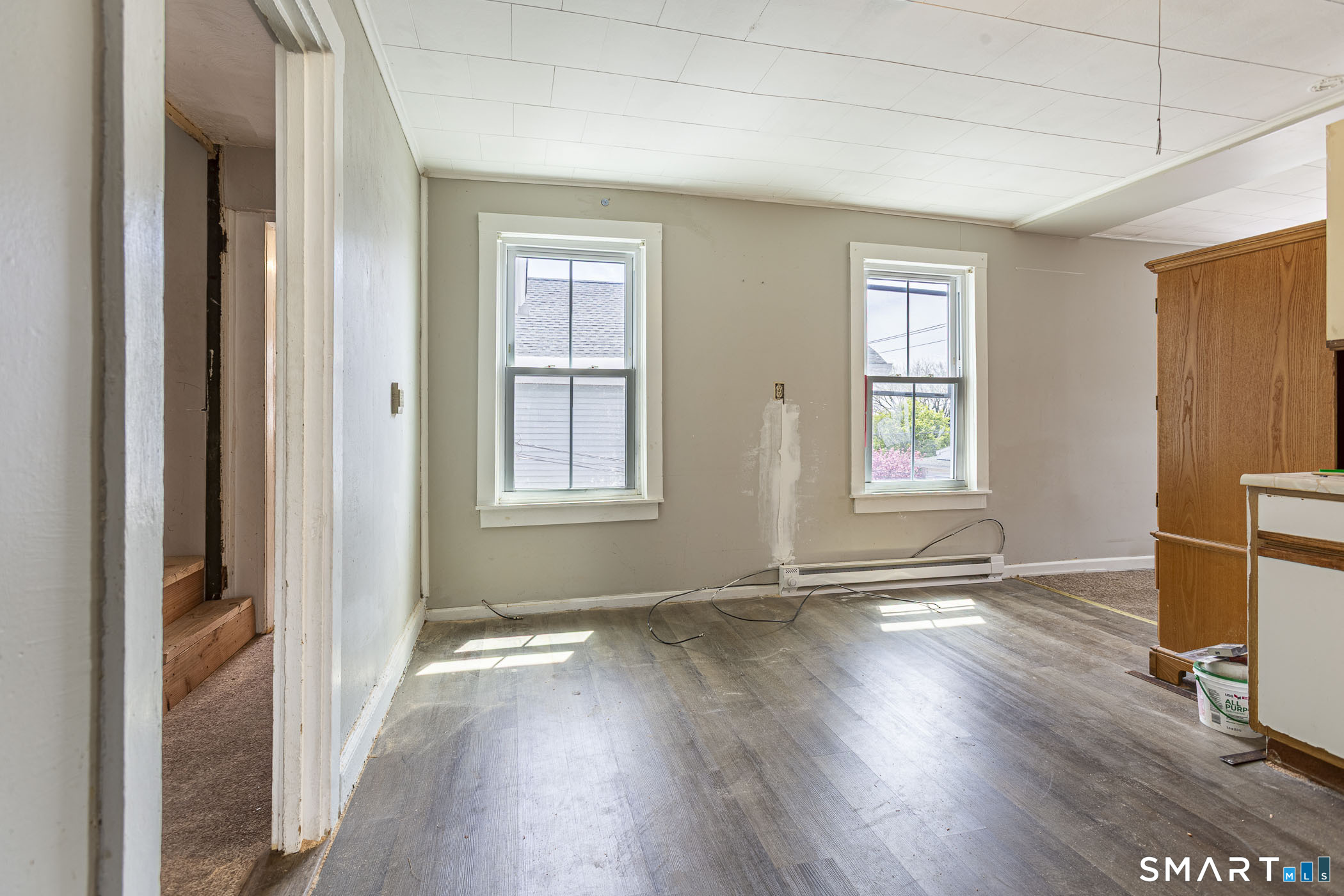 71 Blackhall, New London, 06320, 4 Bedrooms Bedrooms, 0 ,3 BathroomsBathrooms,Multi-family For Sale,For Sale,Blackhall,0,24172041
