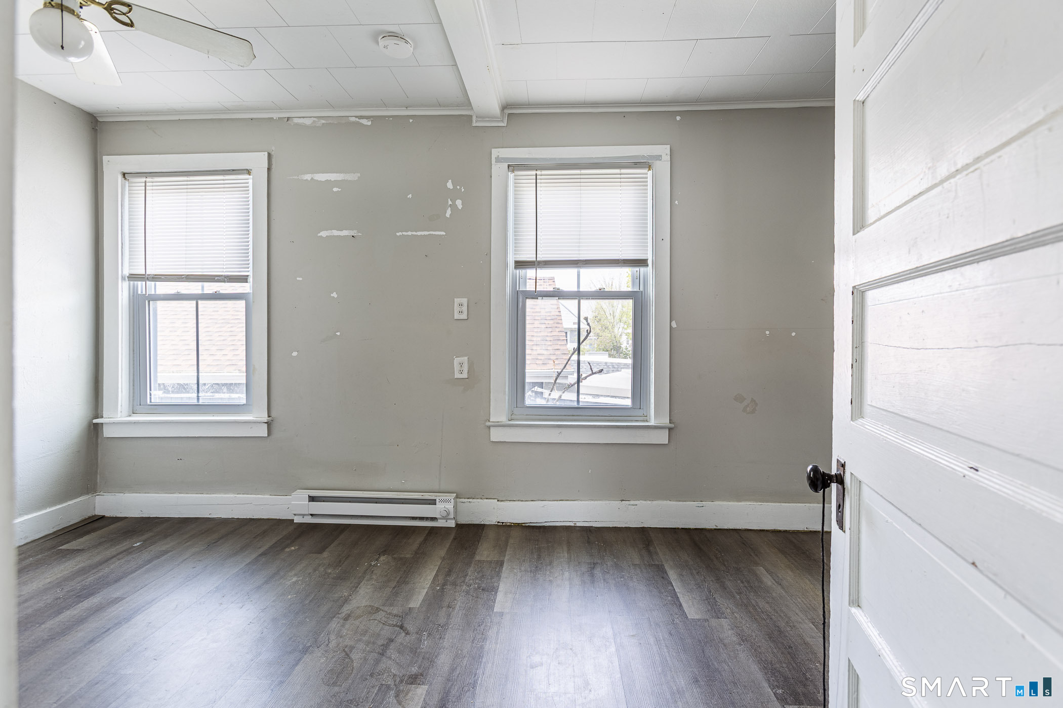 71 Blackhall, New London, 06320, 4 Bedrooms Bedrooms, 0 ,3 BathroomsBathrooms,Multi-family For Sale,For Sale,Blackhall,0,24172041
