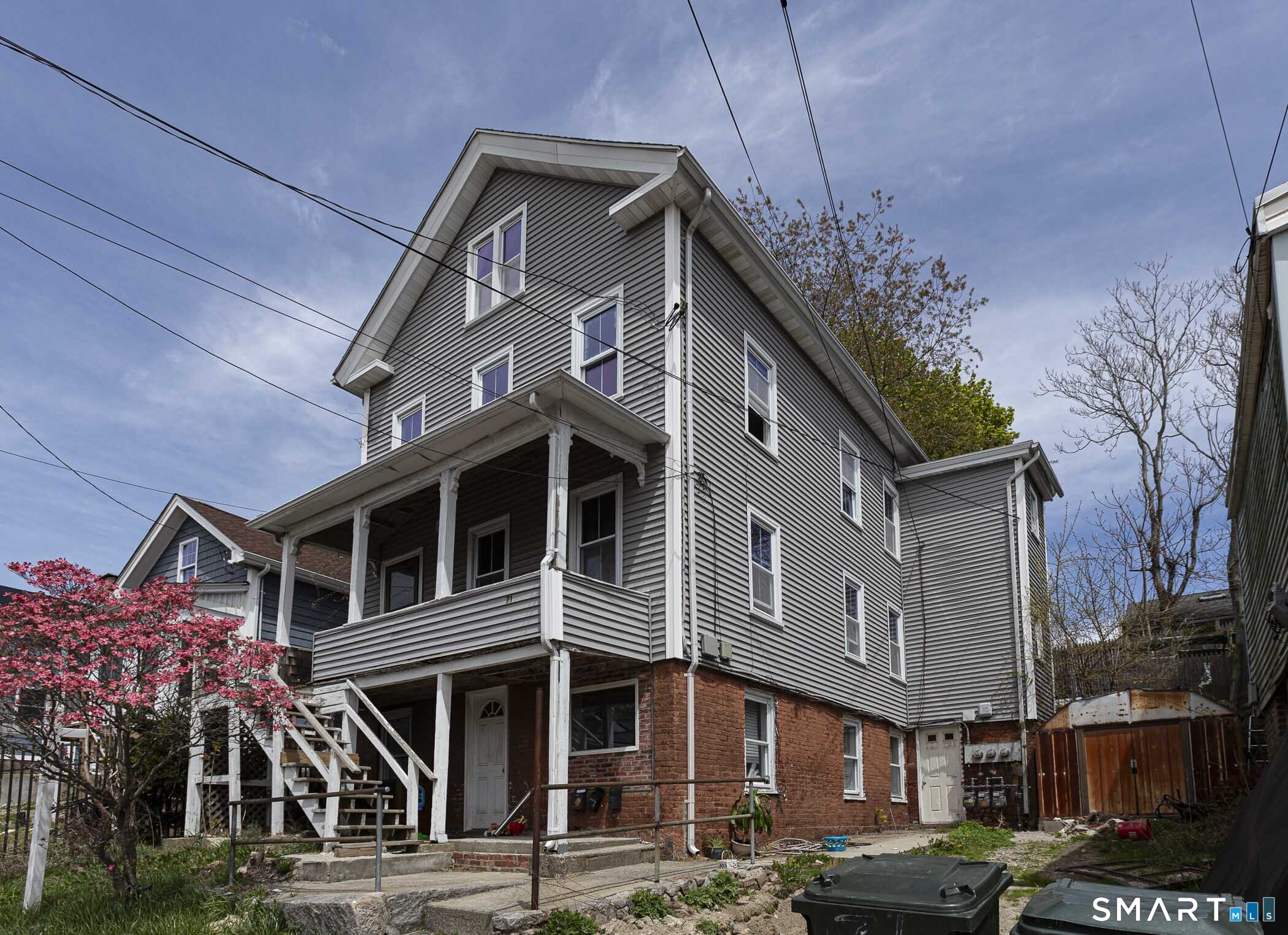 71 Blackhall, New London, 06320, 4 Bedrooms Bedrooms, 0 ,3 BathroomsBathrooms,Multi-family For Sale,For Sale,Blackhall,0,24172041