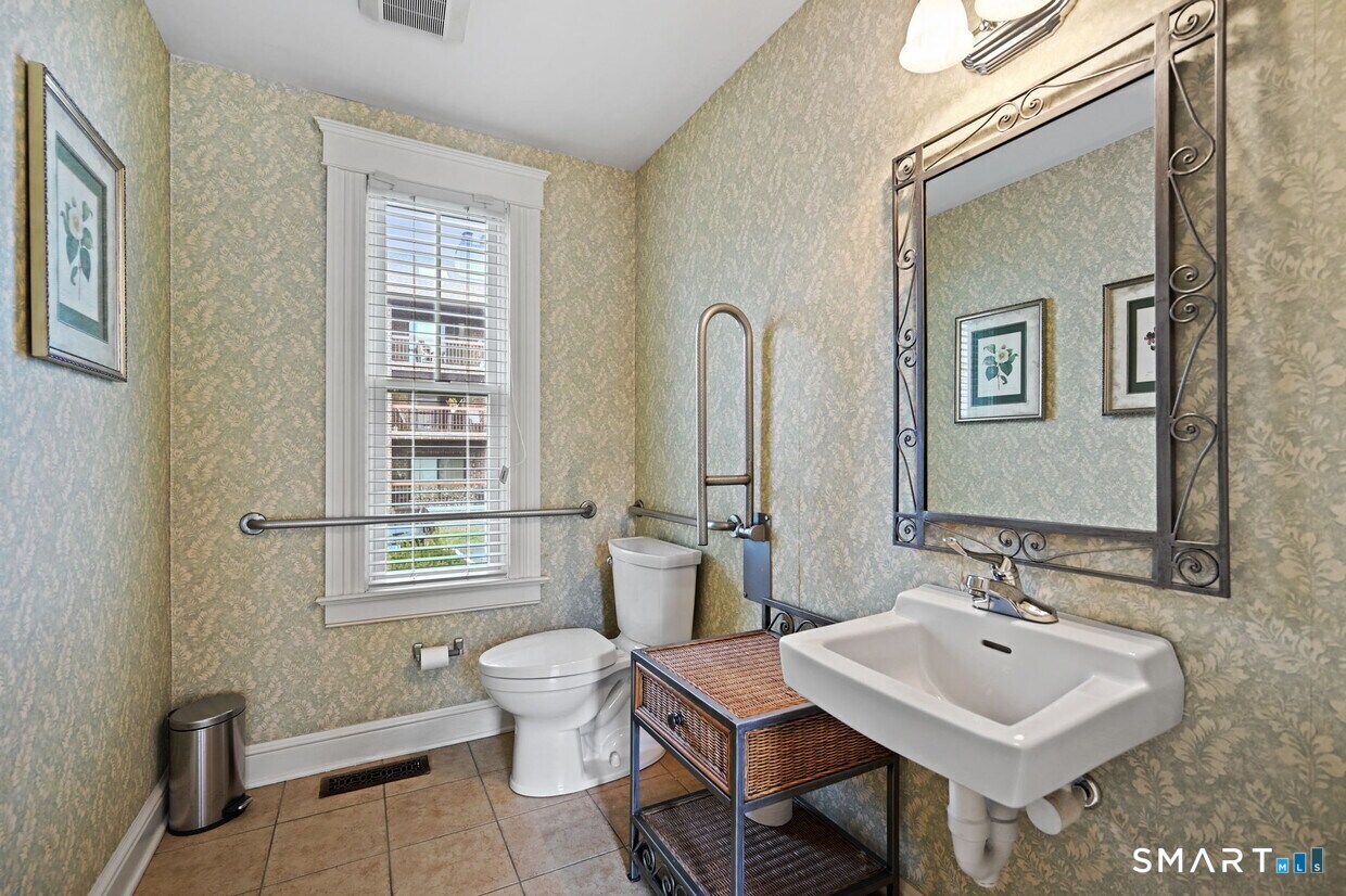 1458 Bedford, Stamford, 06905, 0 , 0 ,0,Commercial For Lease,For Rent,Bedford,0,24172063