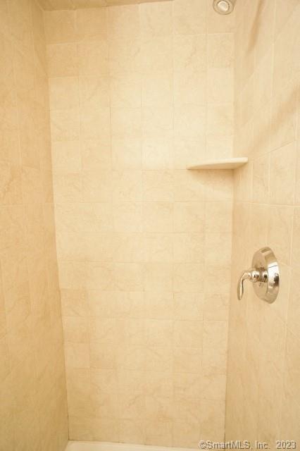 9 Glenwood, Norwalk, 06854, 2 Bedrooms Bedrooms, 0 ,2 BathroomsBathrooms,Residential Rental,For Sale,Glenwood,0,24172140
