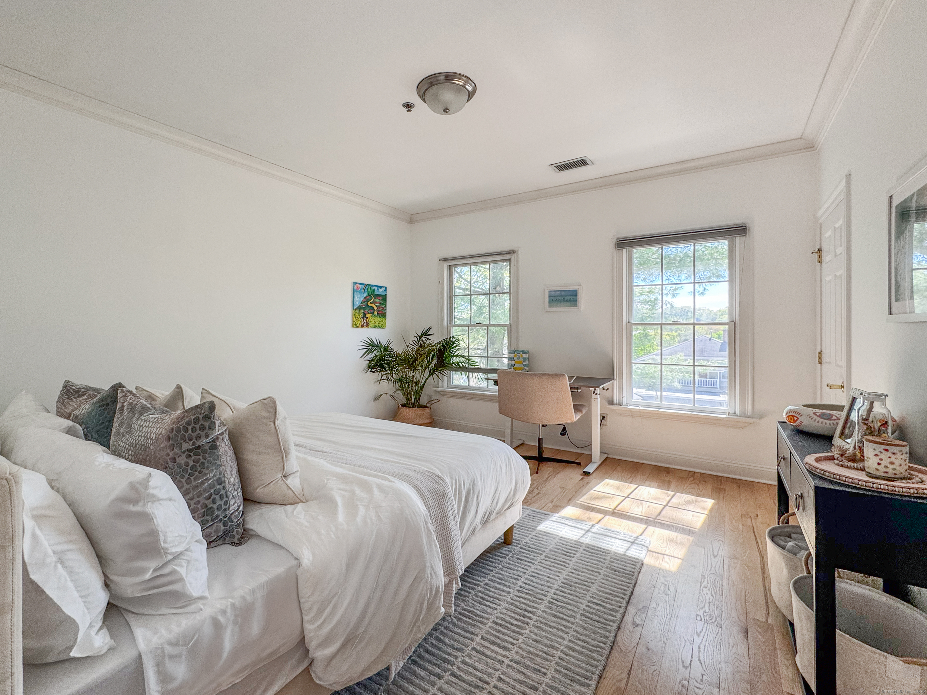 20 Cross, Westport, 06880, 2 Bedrooms Bedrooms, 0 ,2 BathroomsBathrooms,Residential Rental,For Sale,Cross,0,24172100