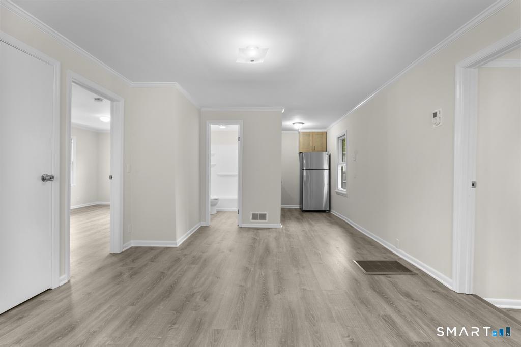 42 Center, Norwalk, 06851, 2 Bedrooms Bedrooms, 0 ,1 BathroomBathrooms,Residential Rental,For Sale,Center,0,24172070
