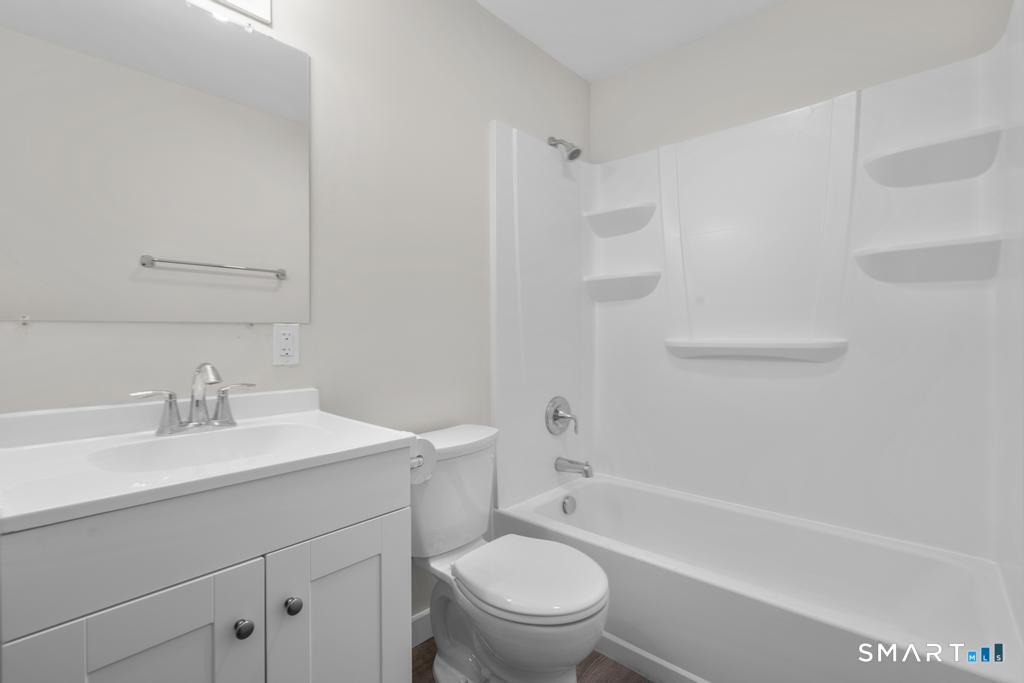 42 Center, Norwalk, 06851, 2 Bedrooms Bedrooms, 0 ,1 BathroomBathrooms,Residential Rental,For Sale,Center,0,24172070