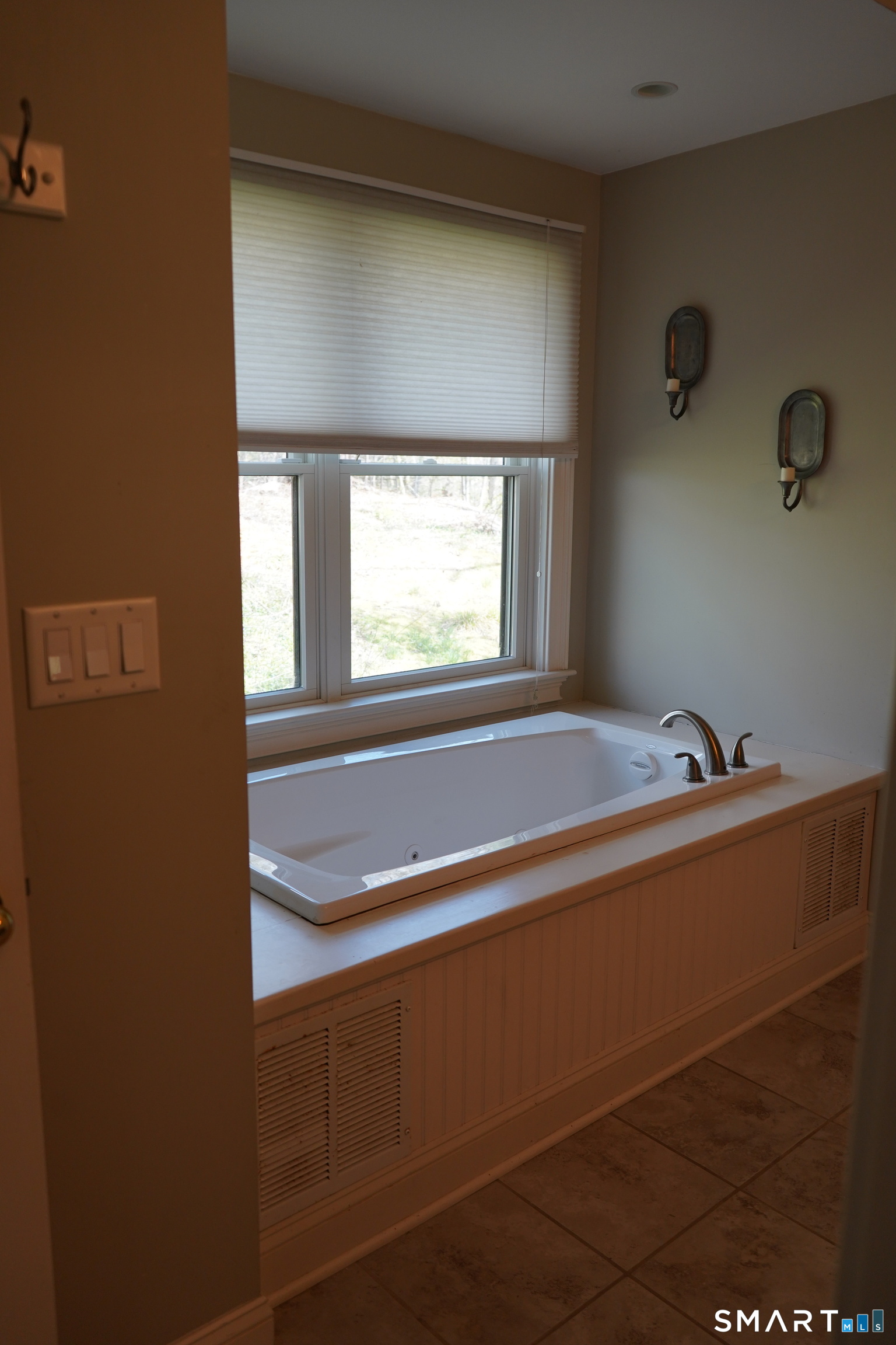437 Providence, Hampton, 06247, 4 Bedrooms Bedrooms, 0 ,2 BathroomsBathrooms,Single Family For Sale,For Sale,Providence,0,24169147