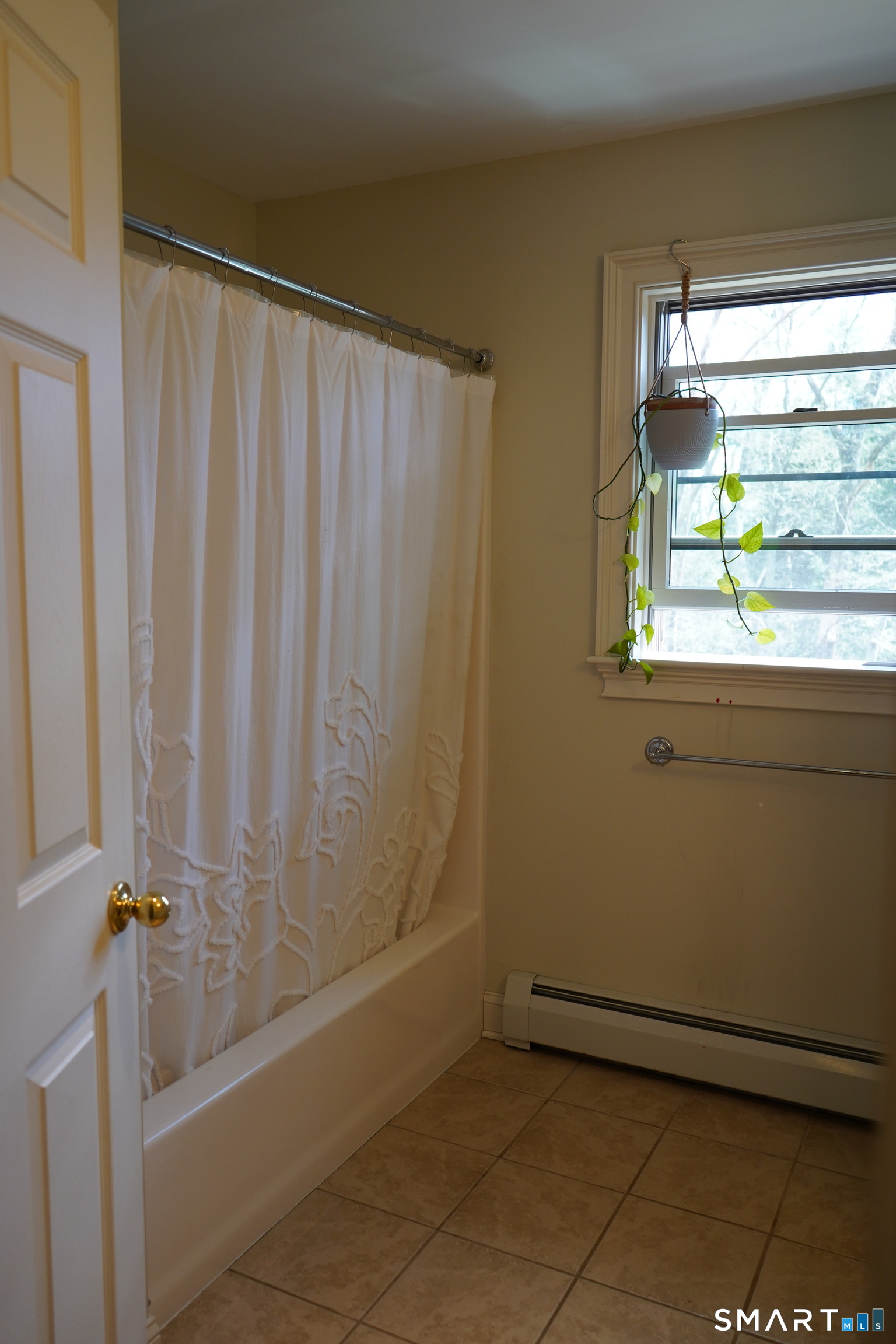 437 Providence, Hampton, 06247, 4 Bedrooms Bedrooms, 0 ,2 BathroomsBathrooms,Single Family For Sale,For Sale,Providence,0,24169147