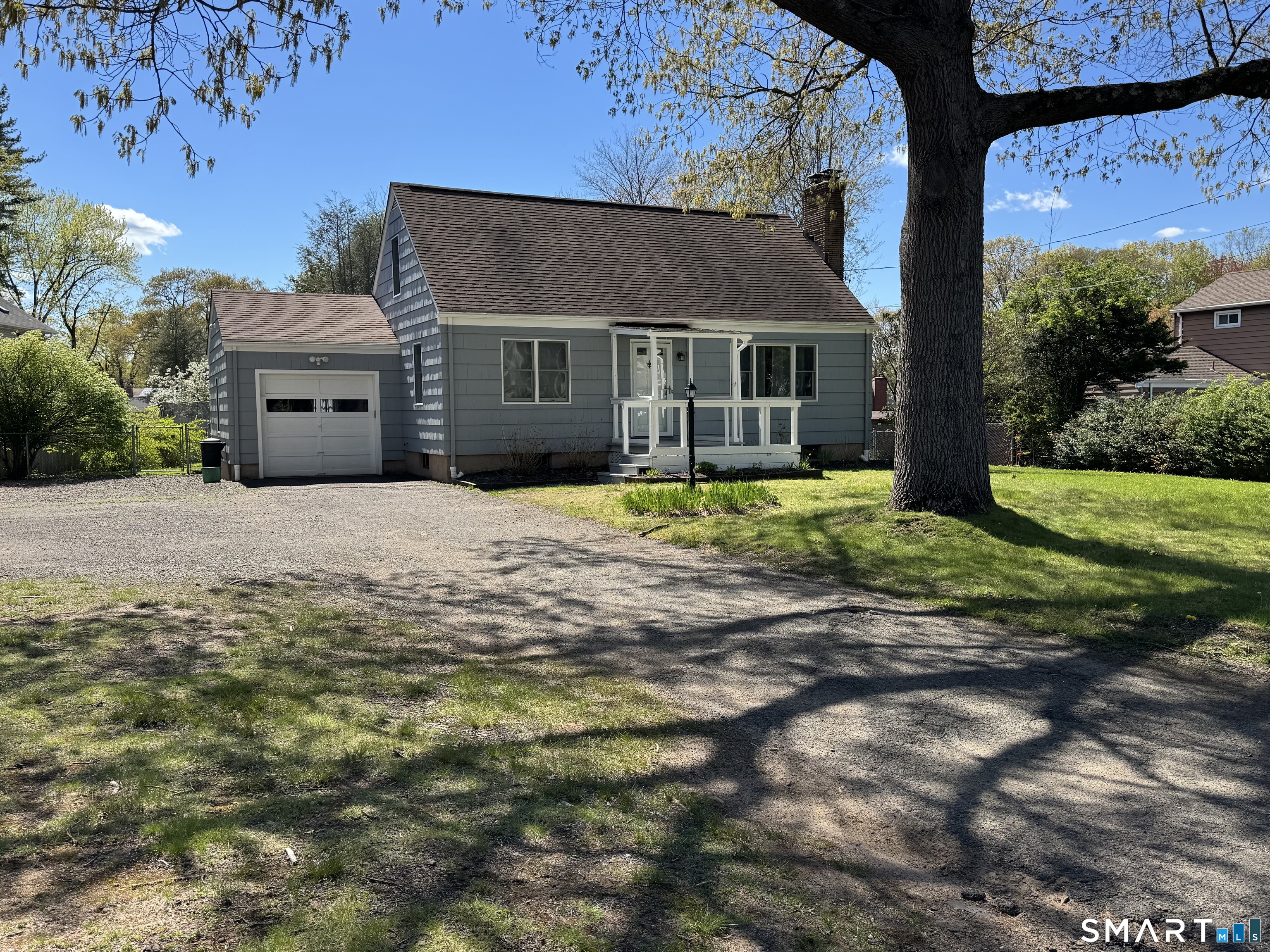 52 Maple, North Haven, 06473, 4 Bedrooms Bedrooms, 0 ,2 BathroomsBathrooms,Residential Rental,For Sale,Maple,0,24170747