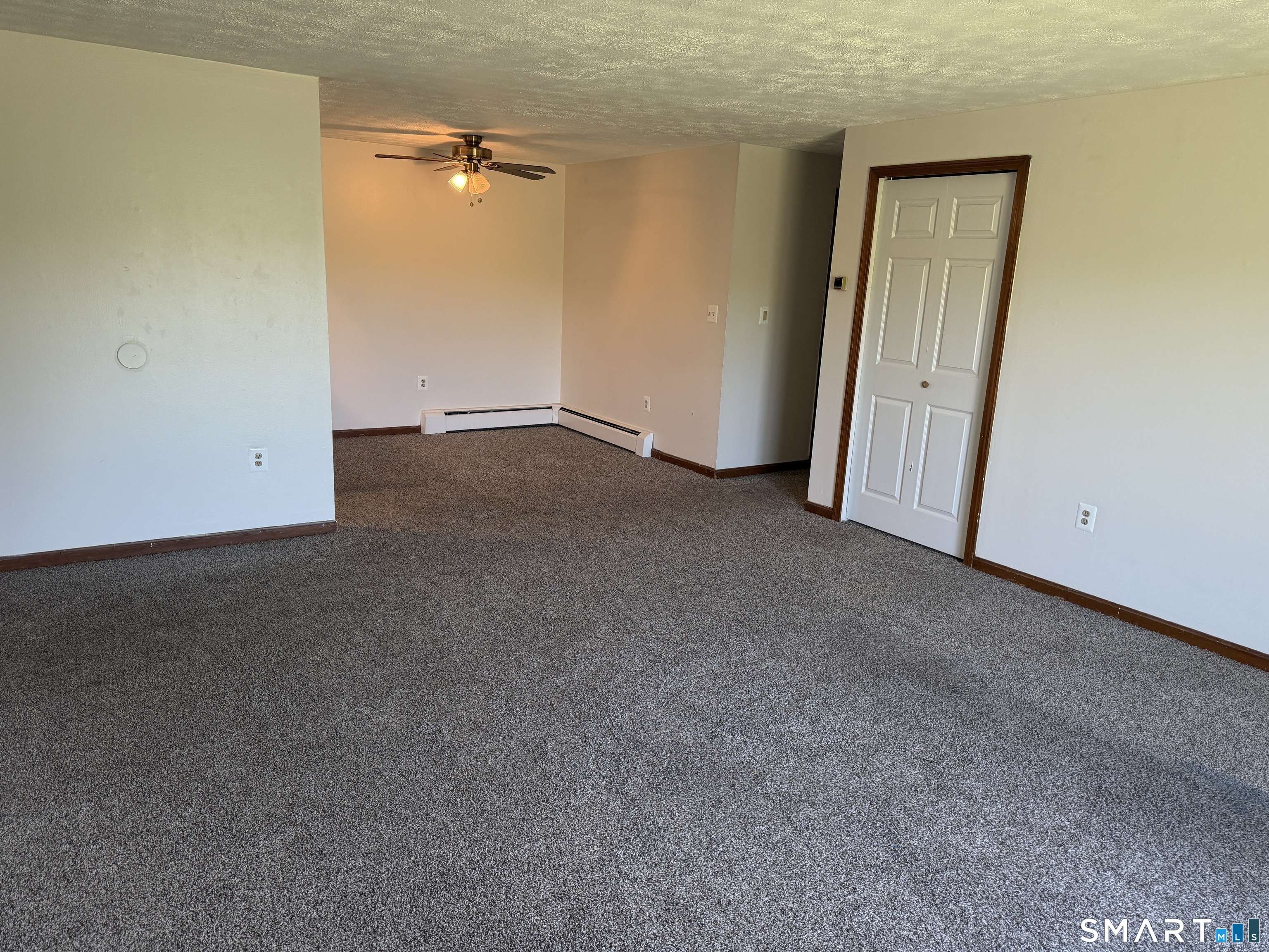 1162 Middle, Manchester, 06040, 2 Bedrooms Bedrooms, 0 ,1 BathroomBathrooms,Residential Rental,For Sale,Middle,0,24172138