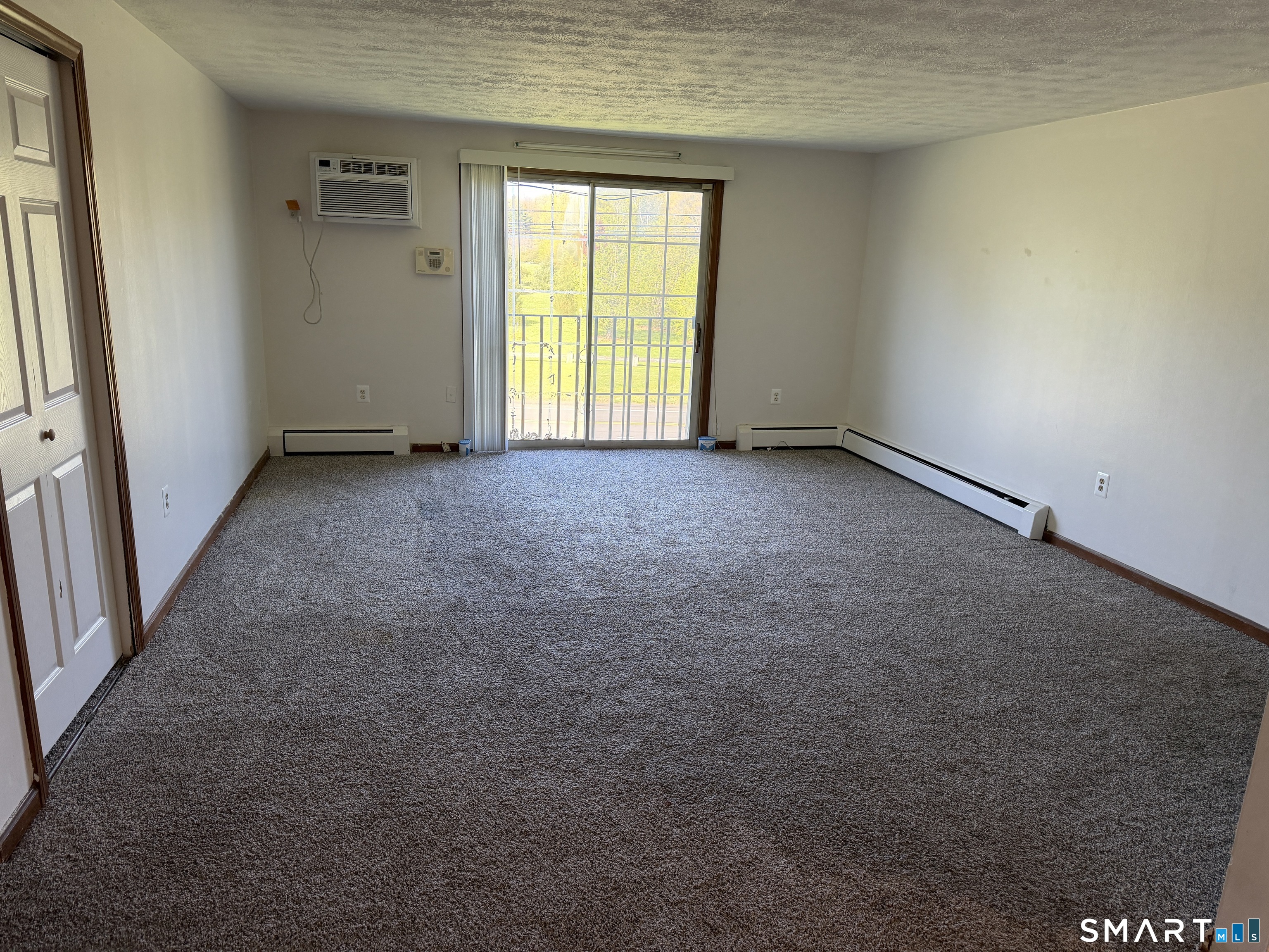 1162 Middle, Manchester, 06040, 2 Bedrooms Bedrooms, 0 ,1 BathroomBathrooms,Residential Rental,For Sale,Middle,0,24172138