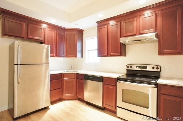 9 Glenwood Avenue, Norwalk, Connecticut photo 1