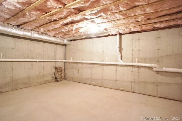 9 Glenwood, Norwalk, 06854, 2 Bedrooms Bedrooms, 0 ,2 BathroomsBathrooms,Residential Rental,For Sale,Glenwood,0,24172140