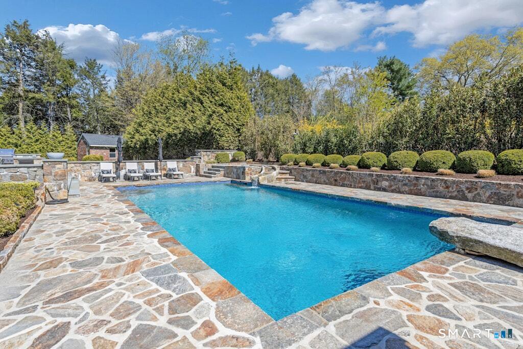 20 Brushwood, Stamford, 06903, 6 Bedrooms Bedrooms, 0 ,4 BathroomsBathrooms,Single Family For Sale,For Sale,Brushwood,0,24171995