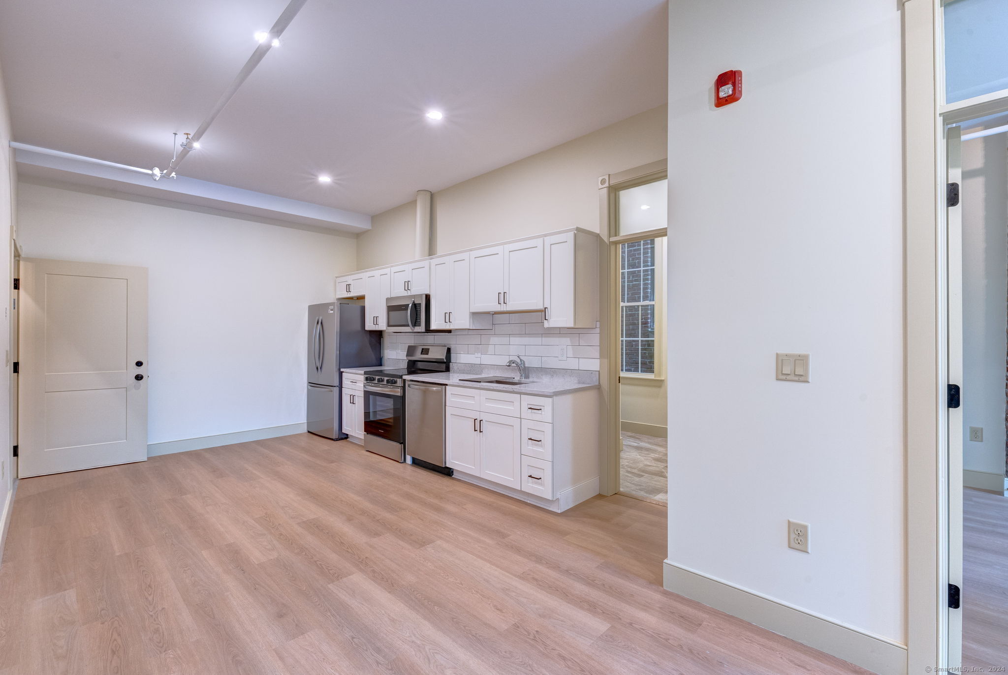 750 Main, Windham, 06226, 1 Bedroom Bedrooms, 0 ,1 BathroomBathrooms,Residential Rental,For Sale,Main,0,24172251