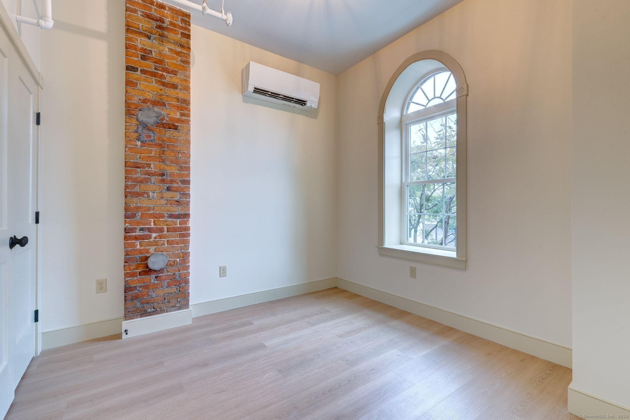 750 Main, Windham, 06226, 1 Bedroom Bedrooms, 0 ,1 BathroomBathrooms,Residential Rental,For Sale,Main,0,24172251
