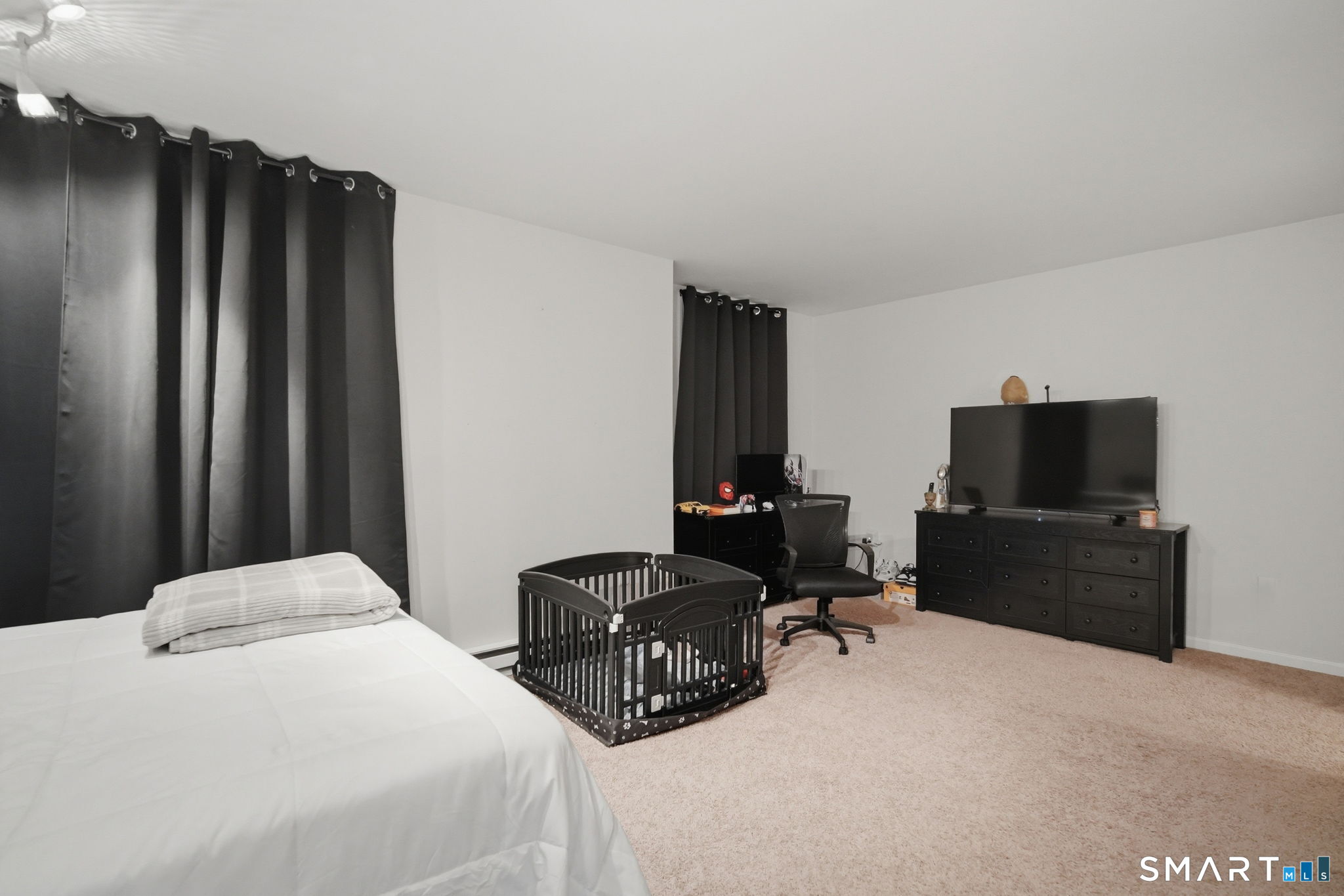 350 Bristol, Waterbury, 06708, 3 Bedrooms Bedrooms, 0 ,1 BathroomBathrooms,Condo/co-op For Sale,For Sale,Bristol,0,24172282