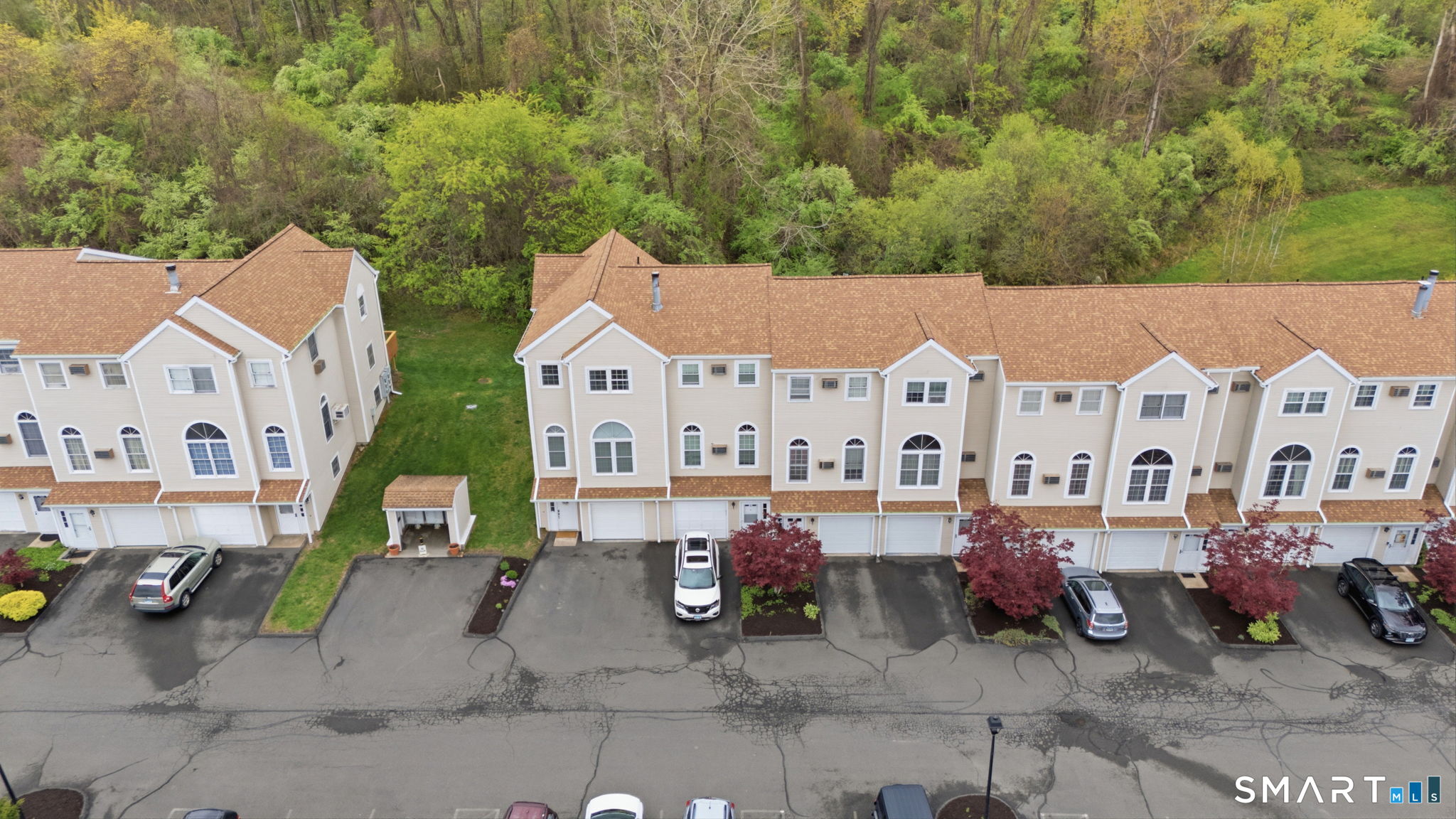 350 Bristol, Waterbury, 06708, 3 Bedrooms Bedrooms, 0 ,1 BathroomBathrooms,Condo/co-op For Sale,For Sale,Bristol,0,24172282