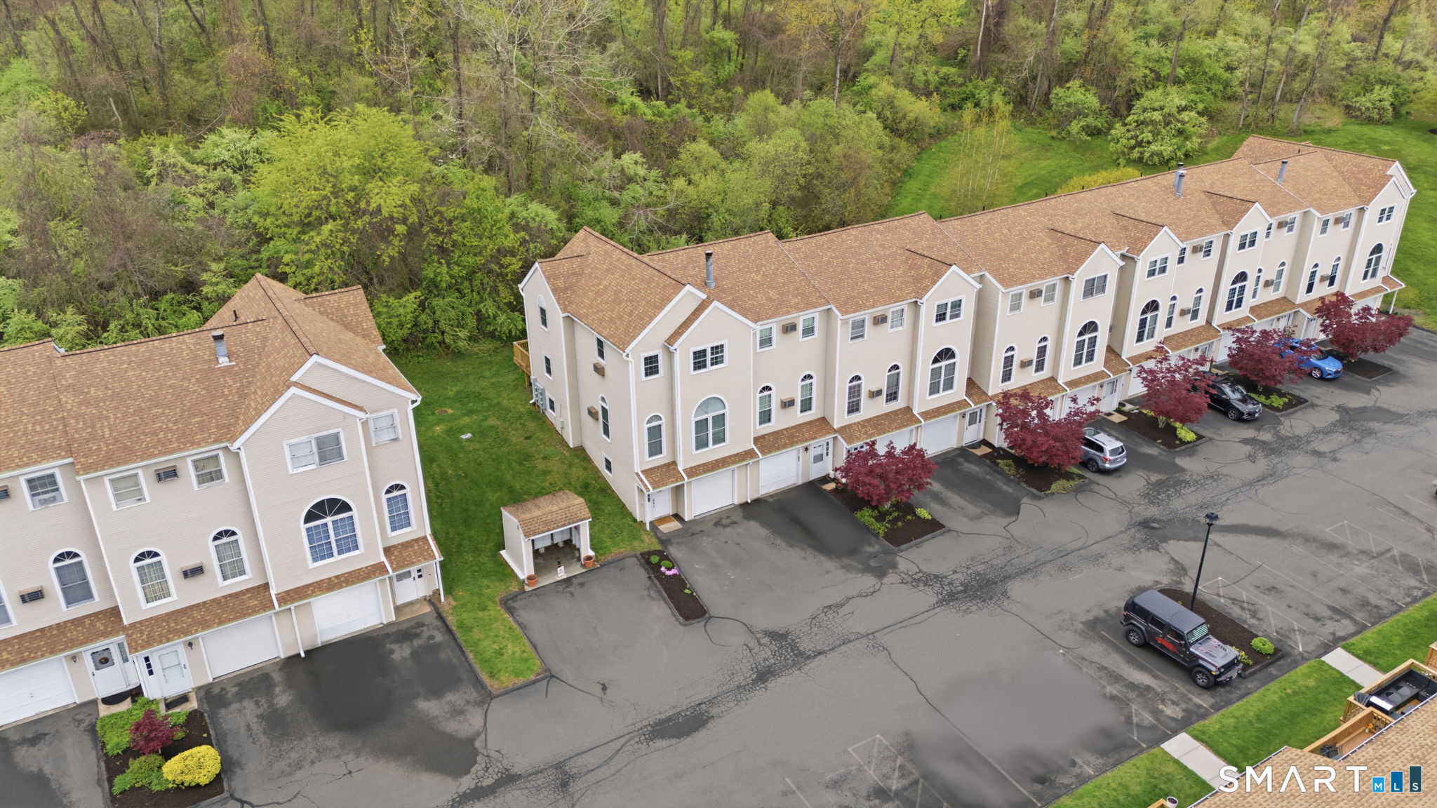 350 Bristol, Waterbury, 06708, 3 Bedrooms Bedrooms, 0 ,1 BathroomBathrooms,Condo/co-op For Sale,For Sale,Bristol,0,24172282