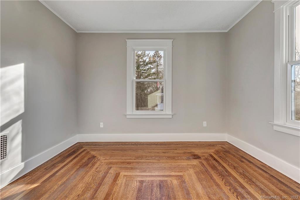 22 Hubinger, New Haven, 06511, 2 Bedrooms Bedrooms, 0 ,1 BathroomBathrooms,Residential Rental,For Sale,Hubinger,0,24172352