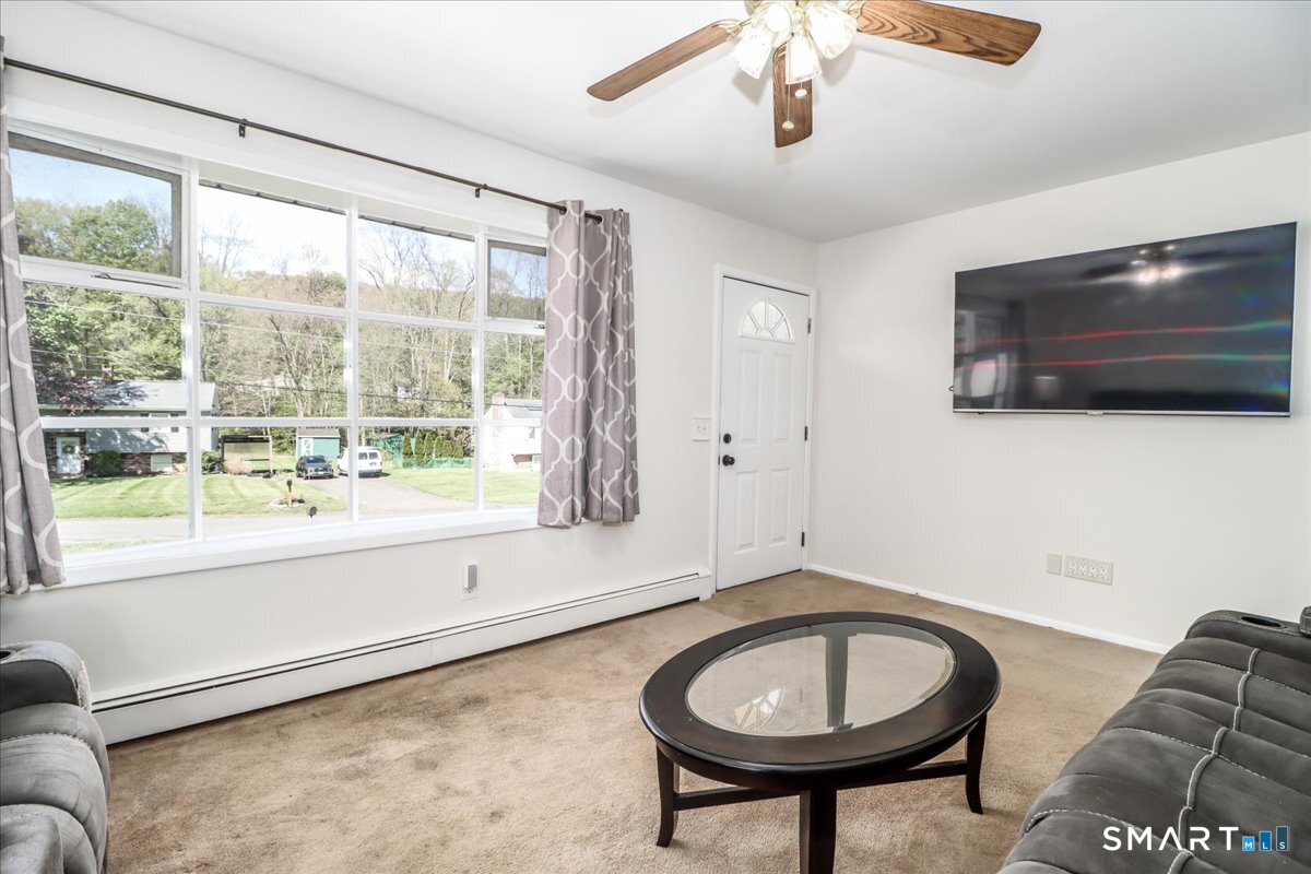 115 Wynwood, New Milford, 06776, 3 Bedrooms Bedrooms, 0 ,1 BathroomBathrooms,Single Family For Sale,For Sale,Wynwood,0,24164669
