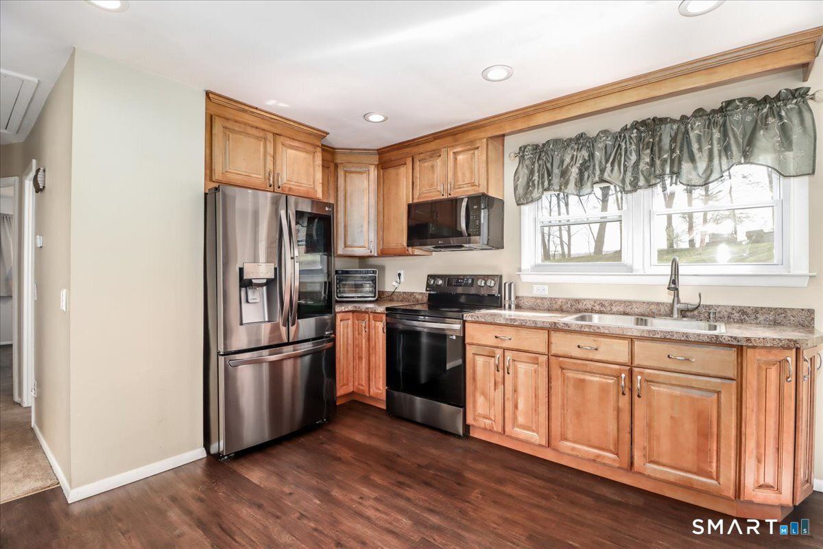 115 Wynwood, New Milford, 06776, 3 Bedrooms Bedrooms, 0 ,1 BathroomBathrooms,Single Family For Sale,For Sale,Wynwood,0,24164669
