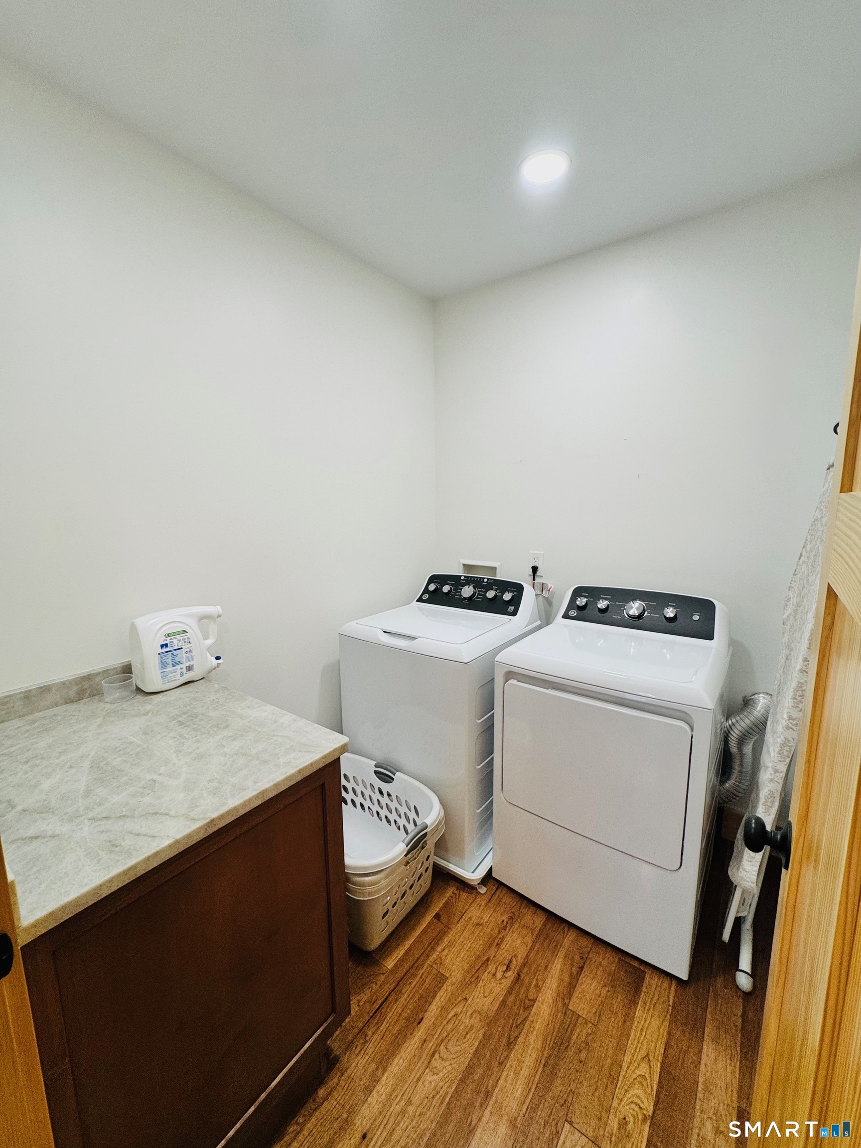 6 Clark Gates, East Haddam, 06469, 3 Bedrooms Bedrooms, 0 ,2 BathroomsBathrooms,Single Family For Sale,For Sale,Clark Gates,0,24172290