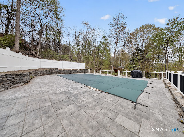 20 Oakridge, Trumbull, 06611, 4 Bedrooms Bedrooms, 0 ,3 BathroomsBathrooms,Residential Rental,For Sale,Oakridge,0,24172333