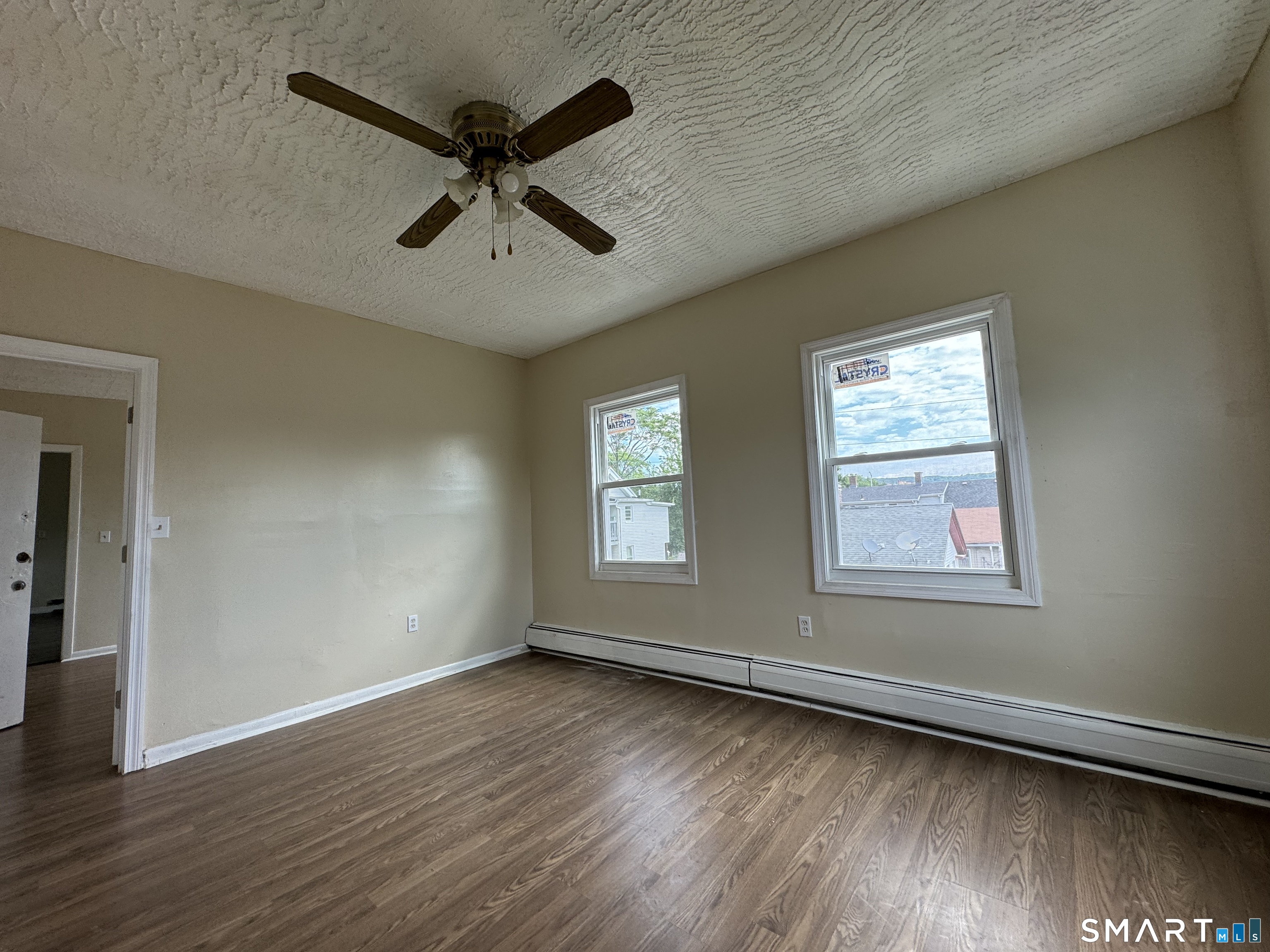 38 Green, Waterbury, 06708, 12 Bedrooms Bedrooms, 0 ,6 BathroomsBathrooms,Multi-family For Sale,For Sale,Green,0,24172389