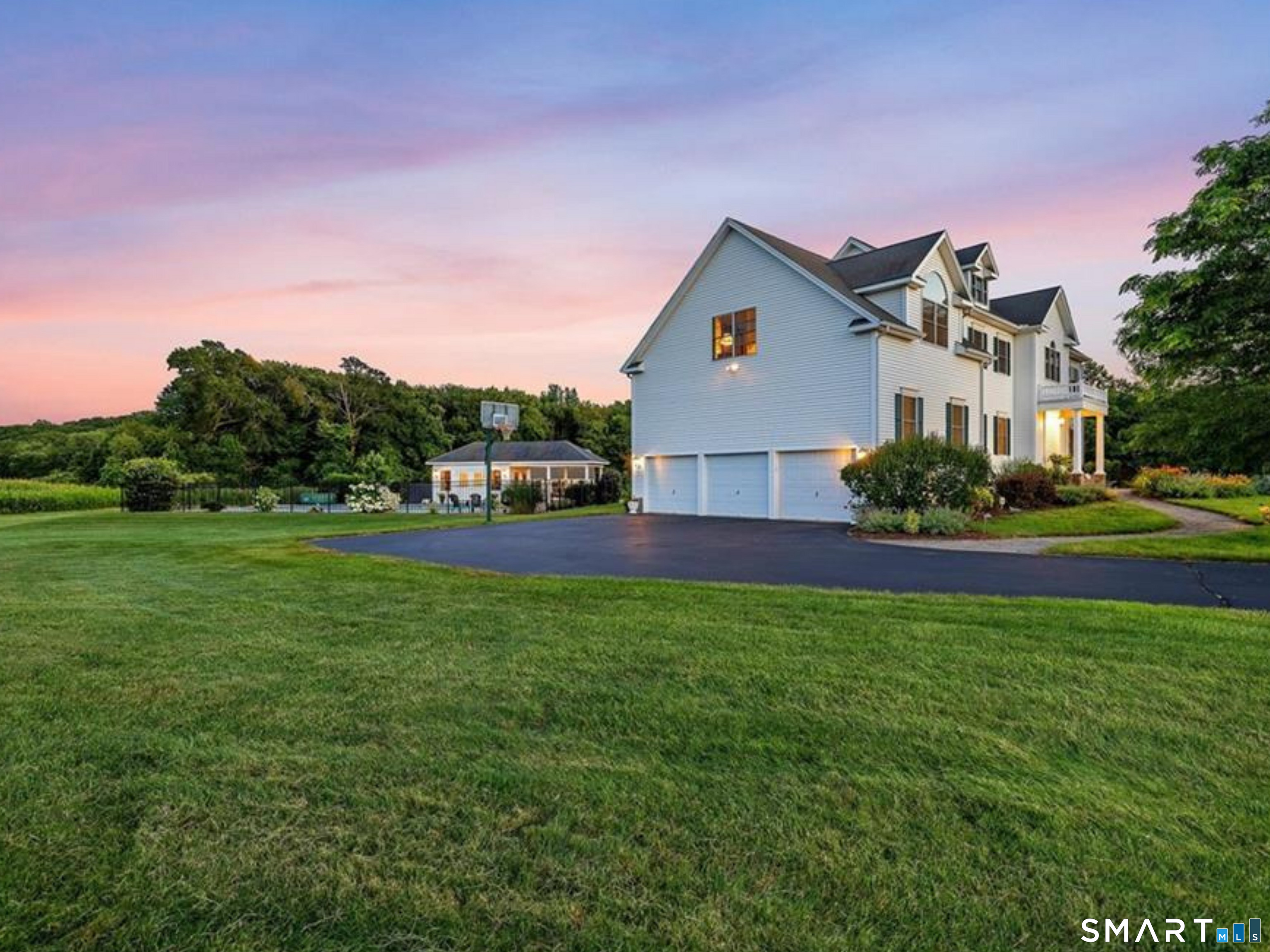 17 Salem Hollow, Salem, 06420, 5 Bedrooms Bedrooms, 0 ,3 BathroomsBathrooms,Single Family For Sale,For Sale,Salem Hollow,0,24172410