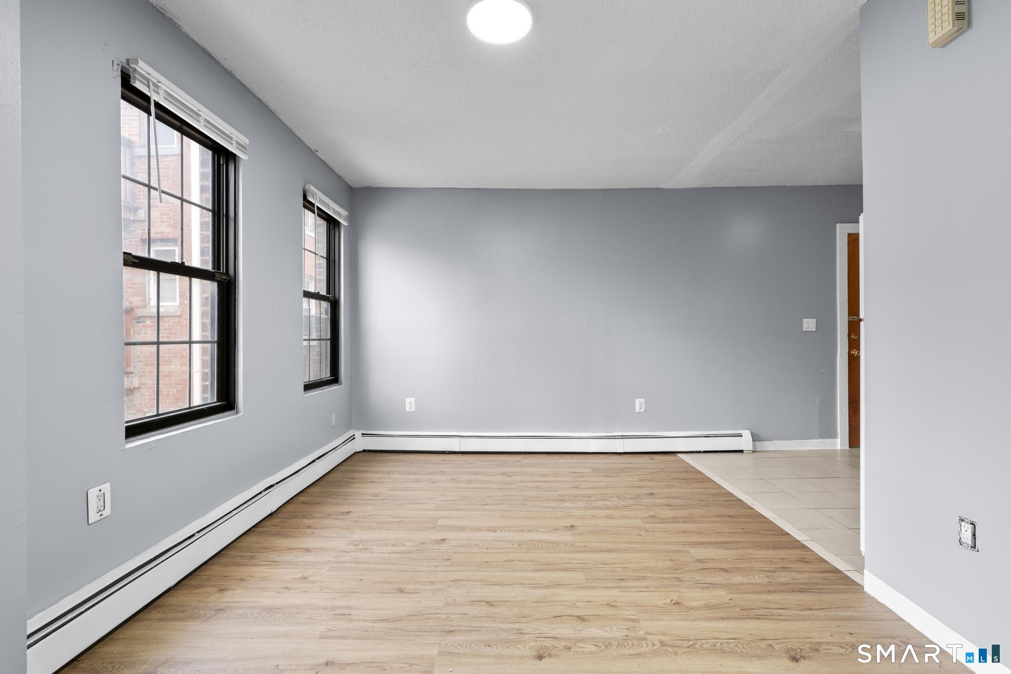 26-28 Lawrence, Hartford, 06106, 2 Bedrooms Bedrooms, 0 ,1 BathroomBathrooms,Residential Rental,For Sale,Lawrence,0,24171119