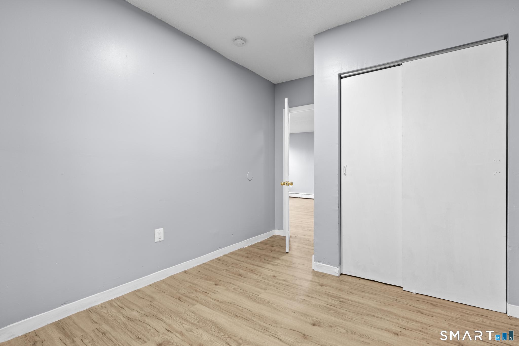 26-28 Lawrence, Hartford, 06106, 2 Bedrooms Bedrooms, 0 ,1 BathroomBathrooms,Residential Rental,For Sale,Lawrence,0,24171119