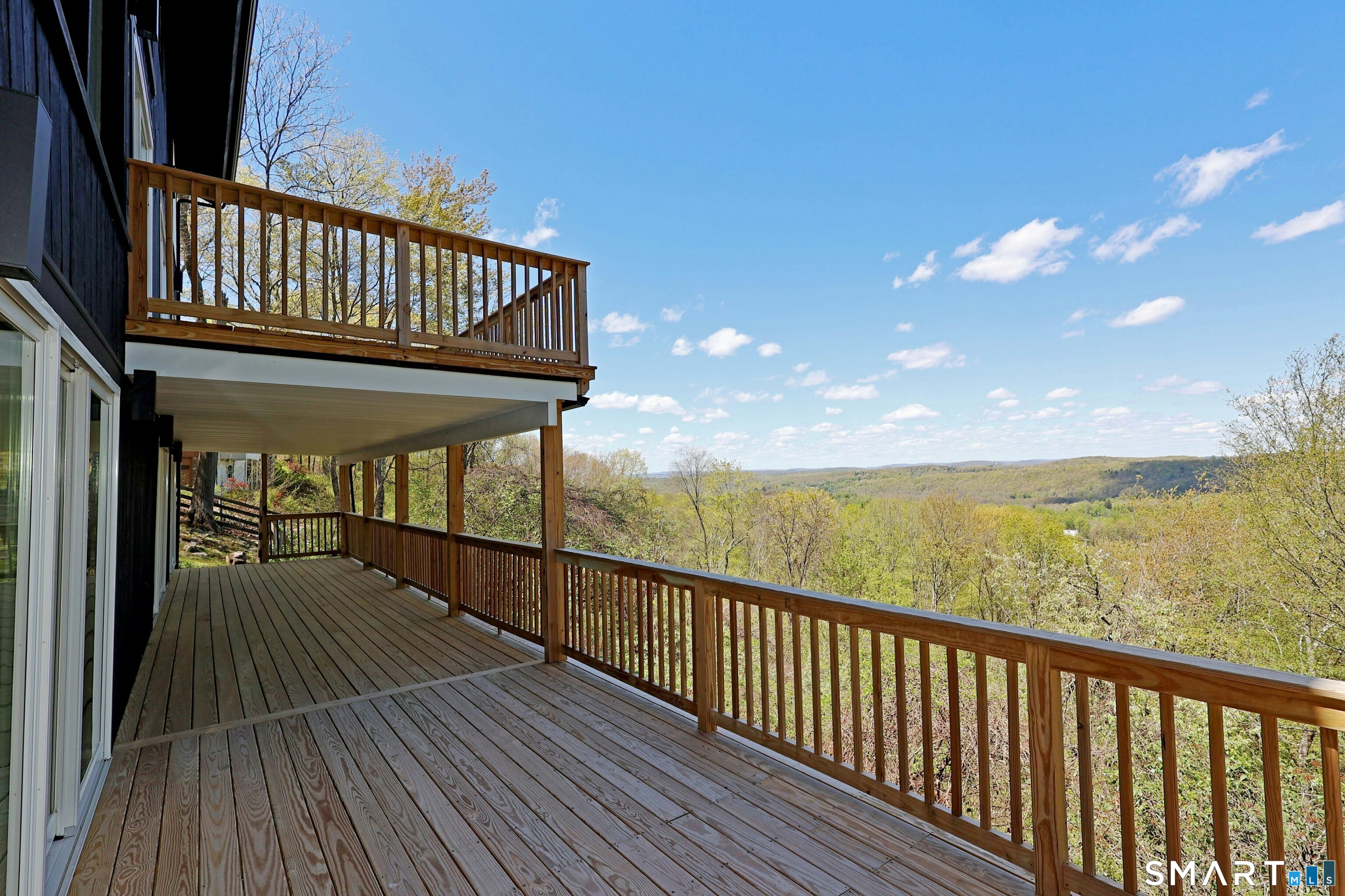 12 Hillcrest, Ridgefield, 06877, 4 Bedrooms Bedrooms, 0 ,3 BathroomsBathrooms,Single Family For Sale,For Sale,Hillcrest,0,24172443