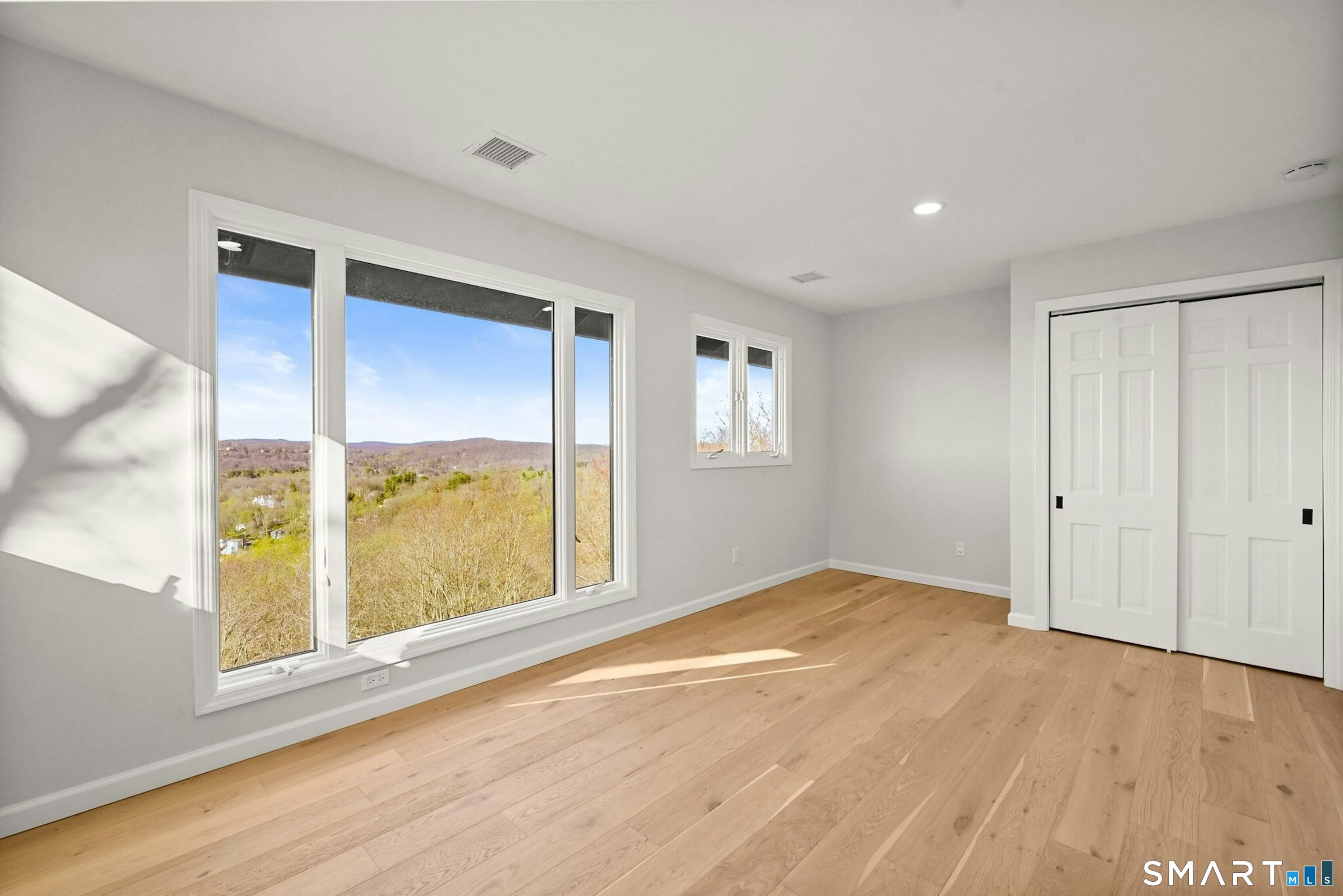 12 Hillcrest, Ridgefield, 06877, 4 Bedrooms Bedrooms, 0 ,3 BathroomsBathrooms,Single Family For Sale,For Sale,Hillcrest,0,24172443