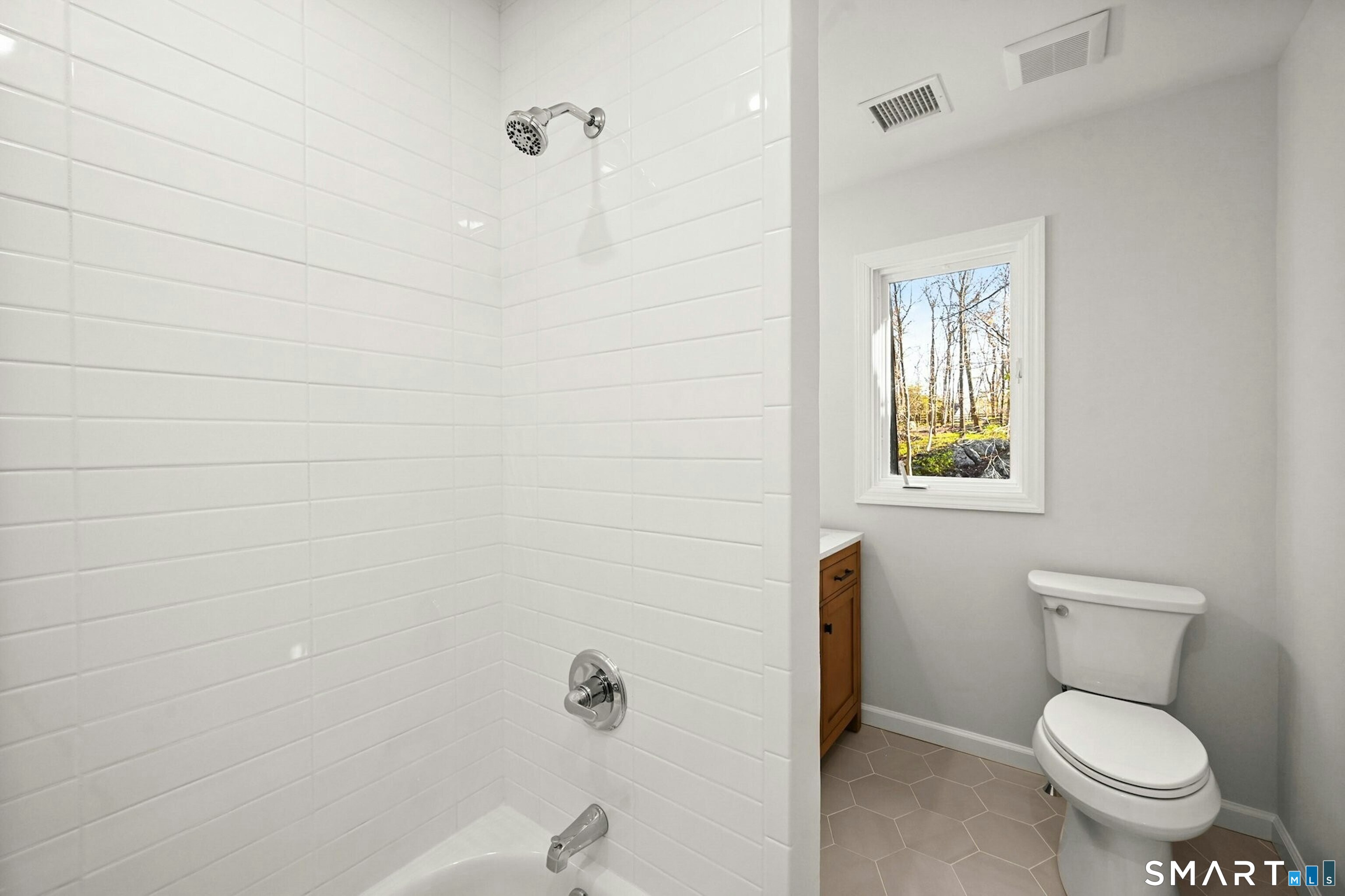 12 Hillcrest, Ridgefield, 06877, 4 Bedrooms Bedrooms, 0 ,3 BathroomsBathrooms,Single Family For Sale,For Sale,Hillcrest,0,24172443