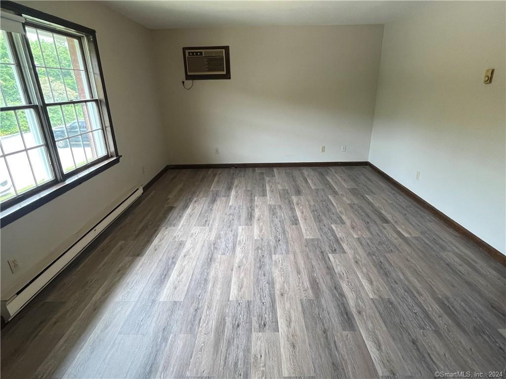 302 Boston Post, Waterford, 06385, 1 Bedroom Bedrooms, 0 ,1 BathroomBathrooms,Residential Rental,For Sale,Boston Post,0,24172474