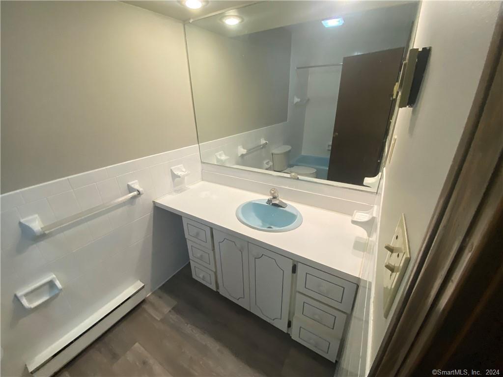 302 Boston Post, Waterford, 06385, 1 Bedroom Bedrooms, 0 ,1 BathroomBathrooms,Residential Rental,For Sale,Boston Post,0,24172474